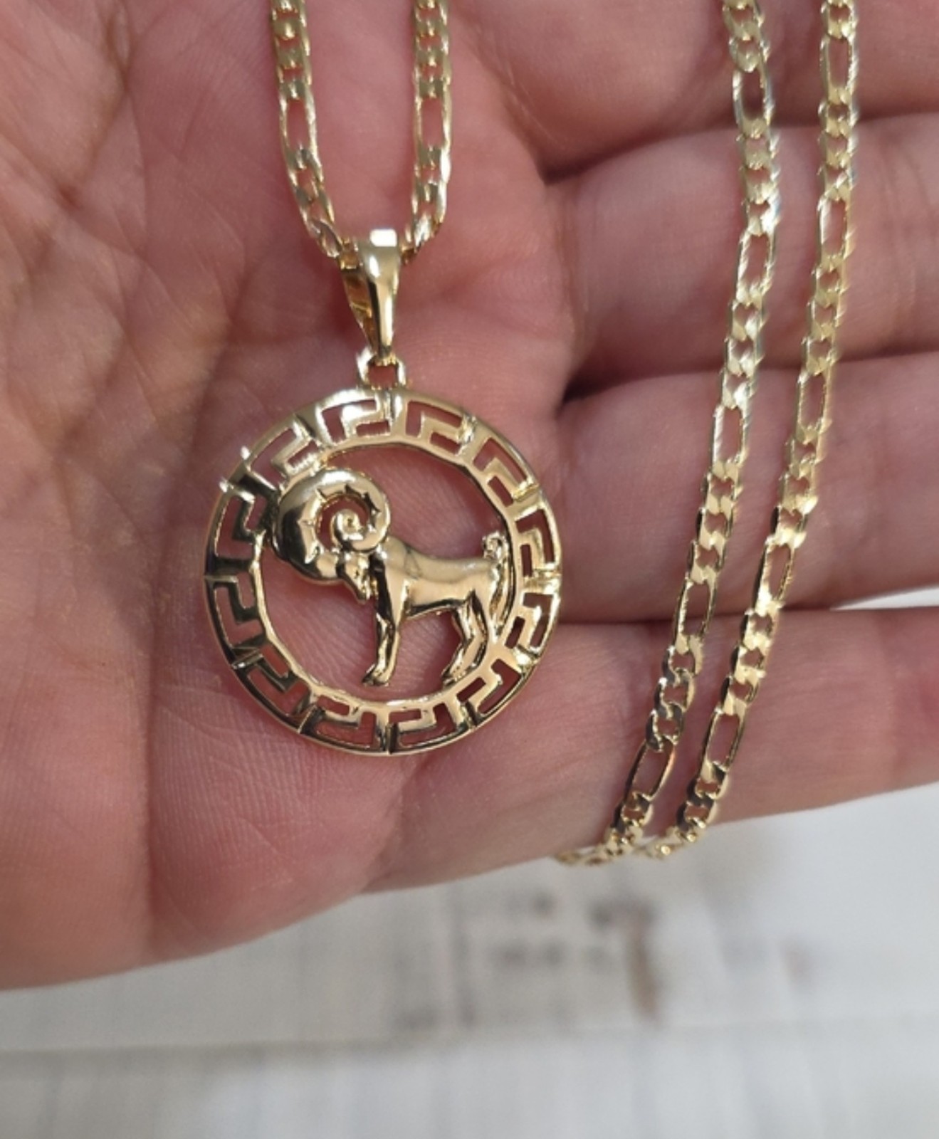 14k Gold Plated 22″ Figaro Chain Necklace w/ Round Greek Key Aries Charm