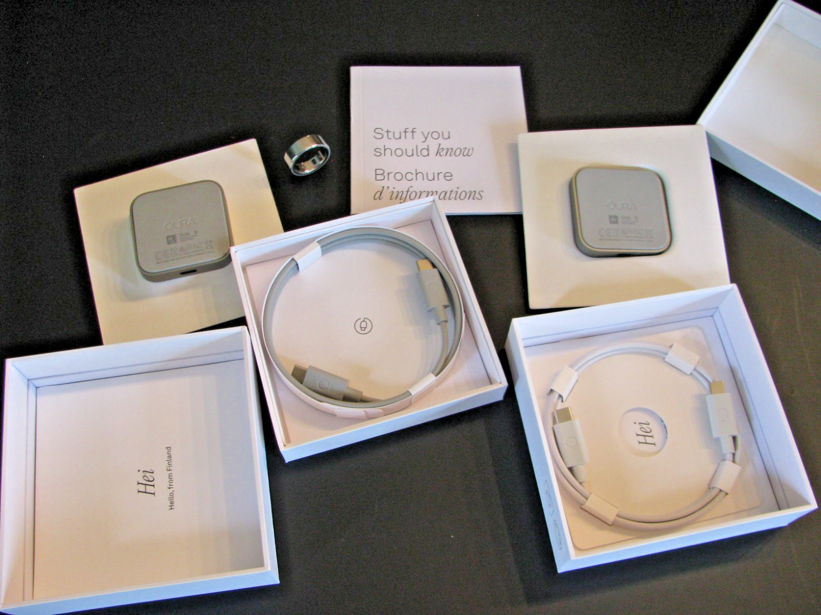 Oura Ring 4 Silver Smart Ring Sz 9 Health Sleep Heart Rate Tracker W/2 Chargers