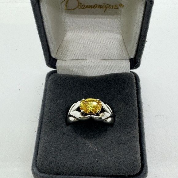Sterling Silver Diamonique Oval Yellow CZ Ring size 8 Ribbed Sides .925 Vintage