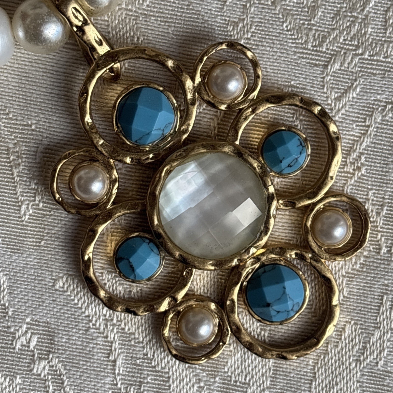 Lia Sophia Kiam Family Necklace & Earrings & Bonus Bracelet Freshwater Pearl
