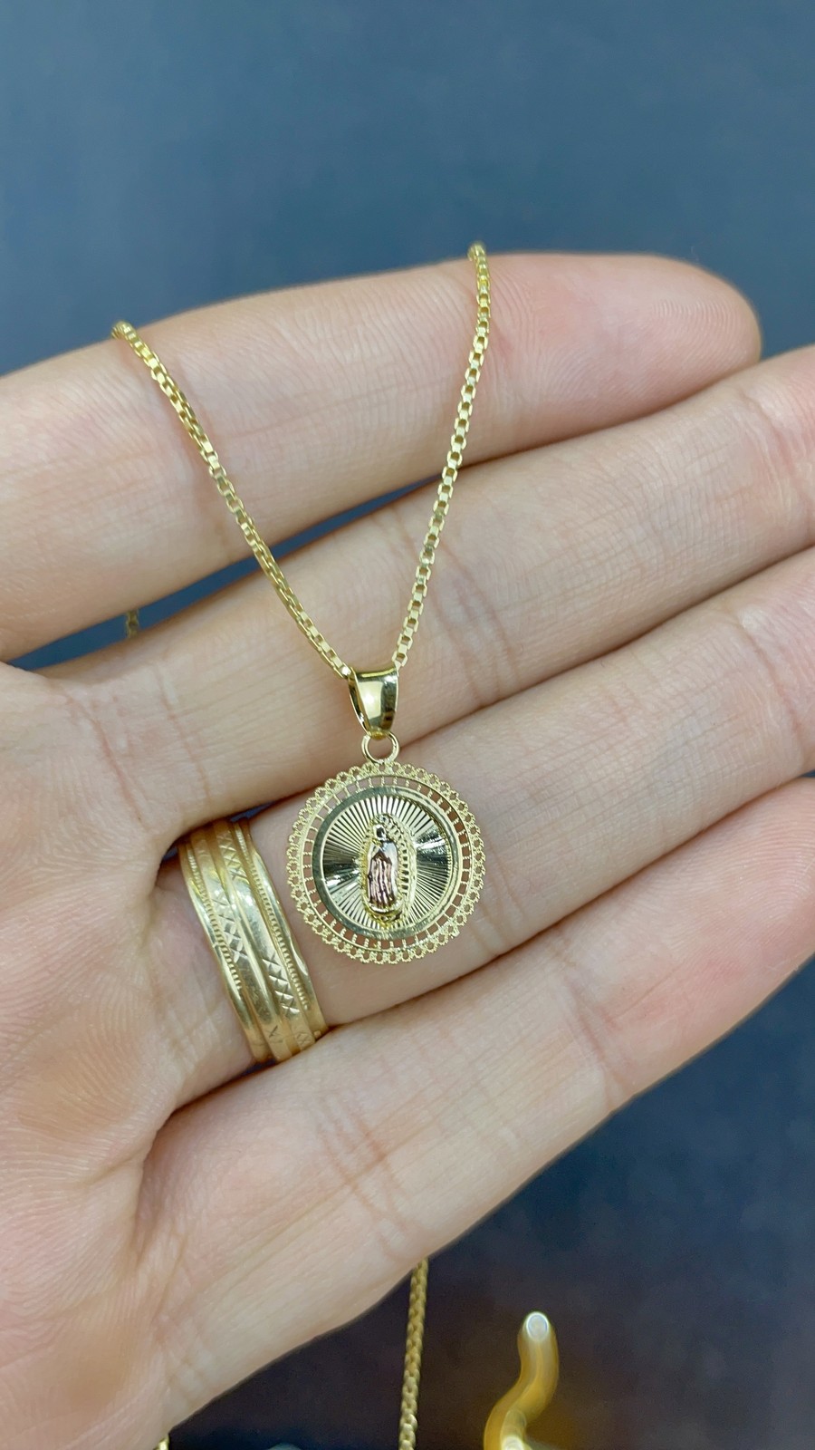 Box Link Chain 17″ With Virgen de Guadalupe Pendant Necklace 17x15mm for Womens