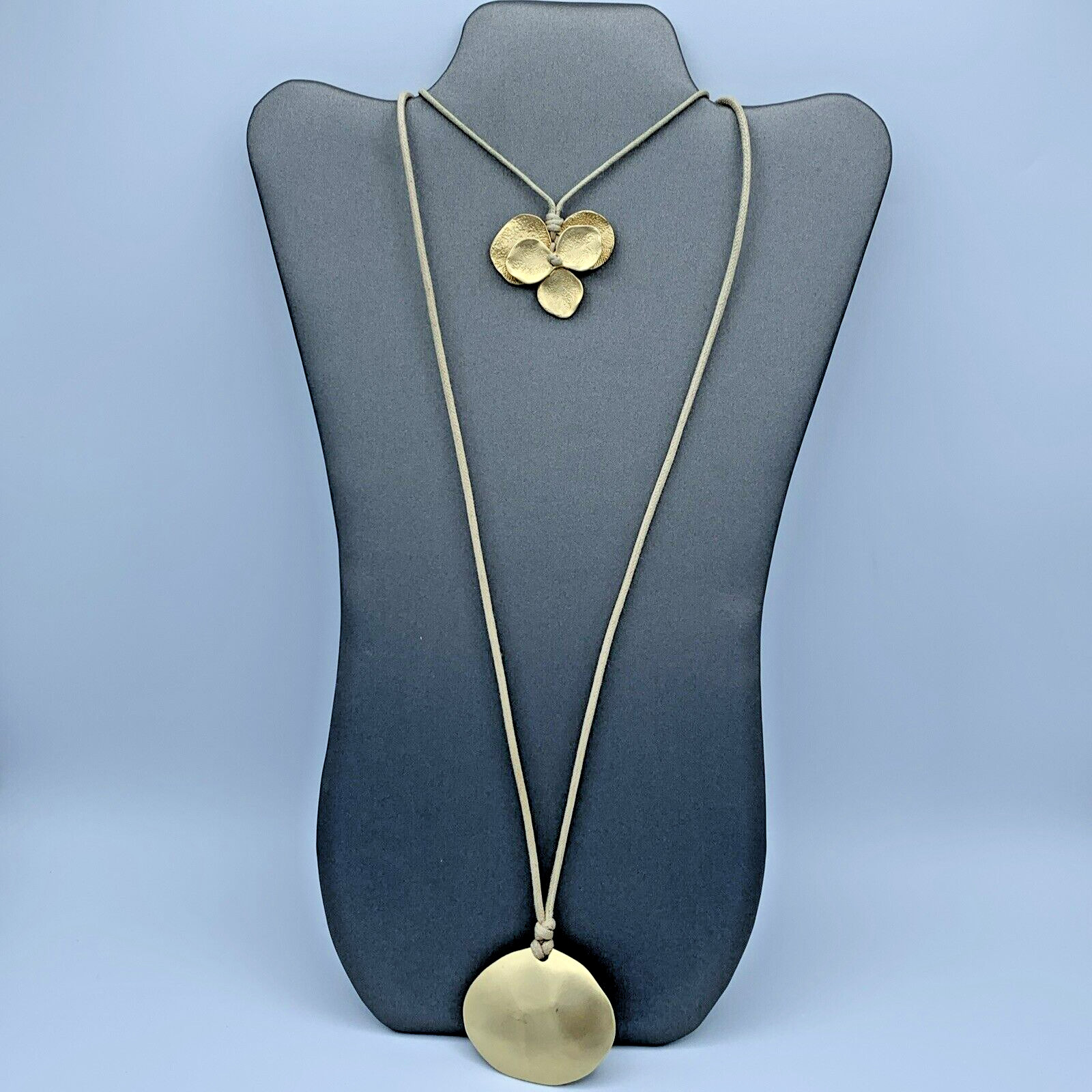Chico’s 36 in Double Strand String Necklace With Gold Tone Pendants 3-846