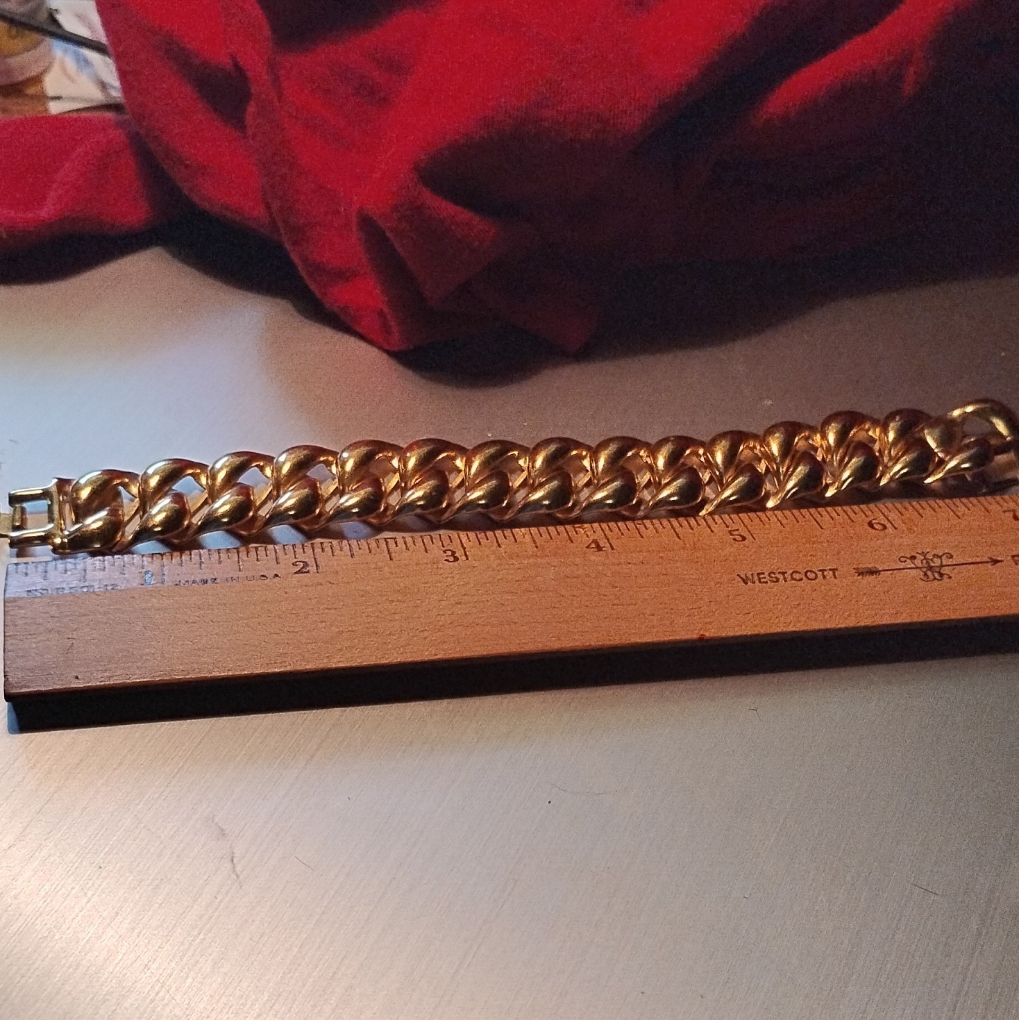 Trifari Gold Tone Curb Link Chain Bracelet Box Clasp Signed 8 in No Stone