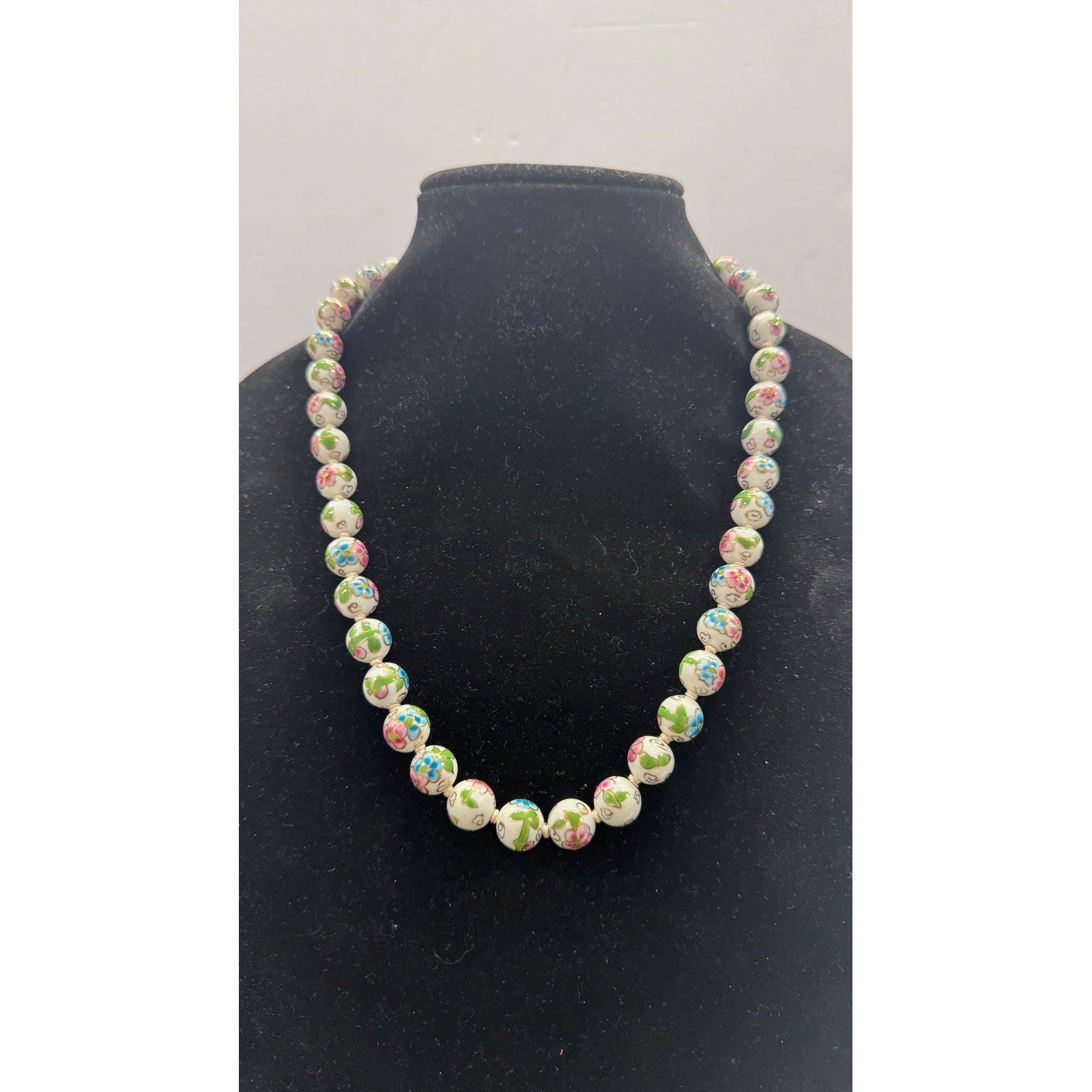Vintage Floral Cloisonné Beaded Necklace Gold Tone Clasp