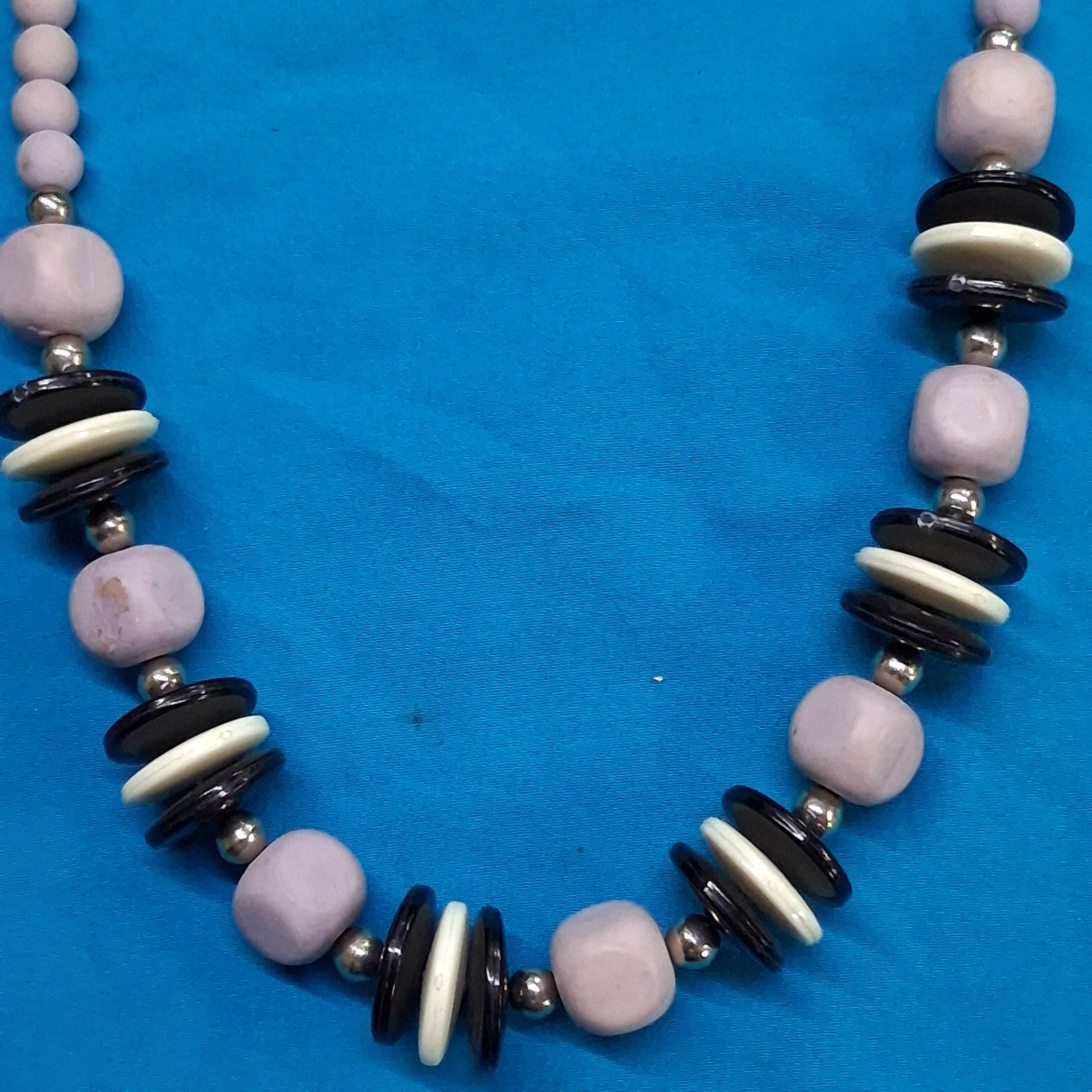 Vintage Purple Wood Bead Black & White Plastic Disc Collar Necklace