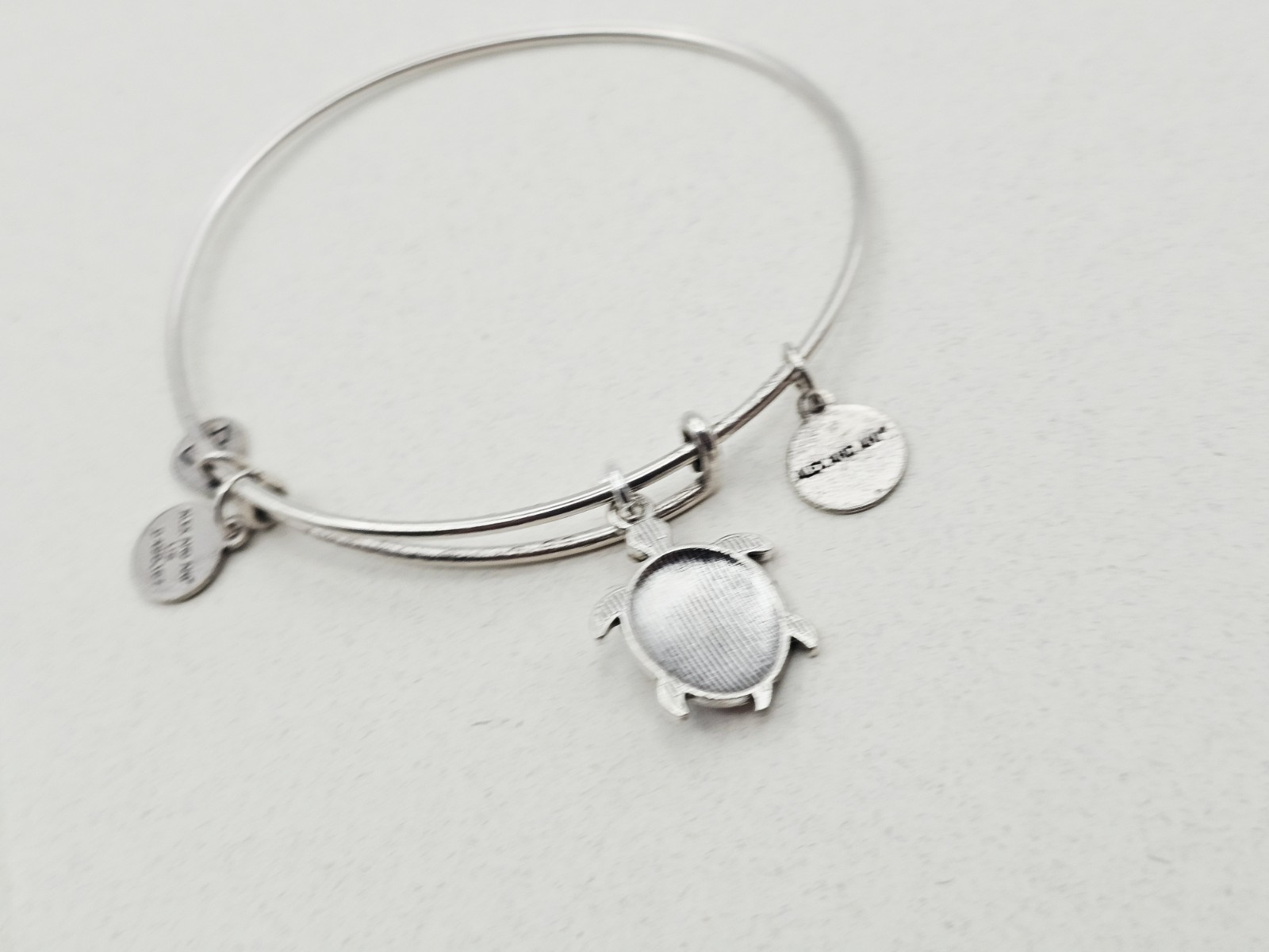 Alex & Ani “Silver Beaded Blue 🌊 Sea Turtle 🐢 Ocean Charm ❤️ Bracelet ✨️