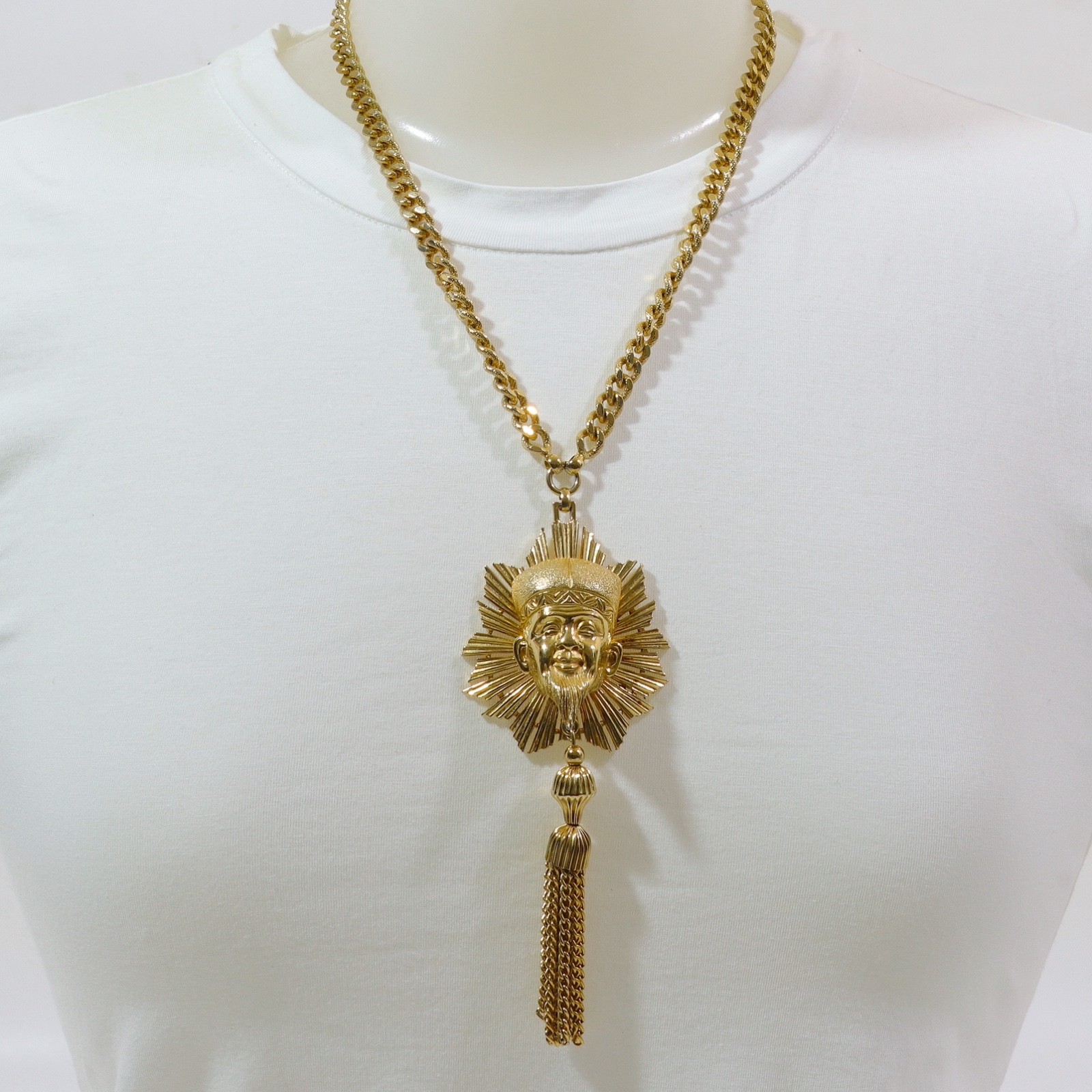 Vintage Nettie Rosenstein Gold-tone Head Pendant Curb Chain Necklace – NEW