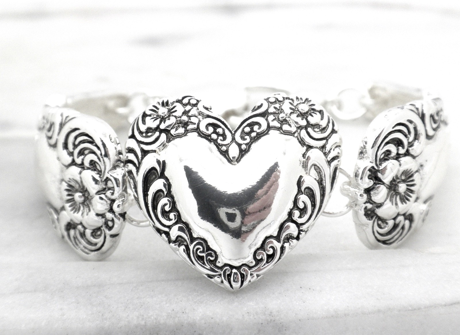 Heart Spoon Replica Bracelet Women’s NEW