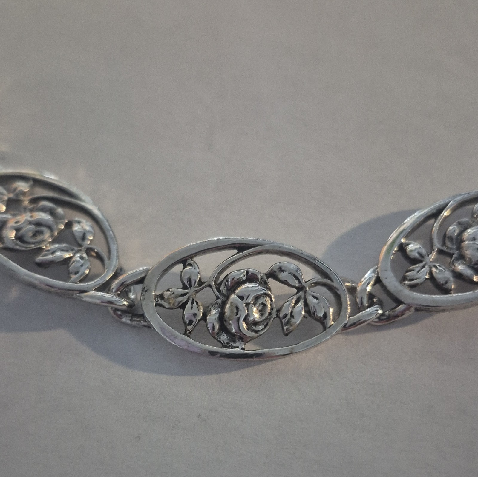 Silver Tone Rose Floral Filigree Link Choker Necklace 16″ Hook Closure