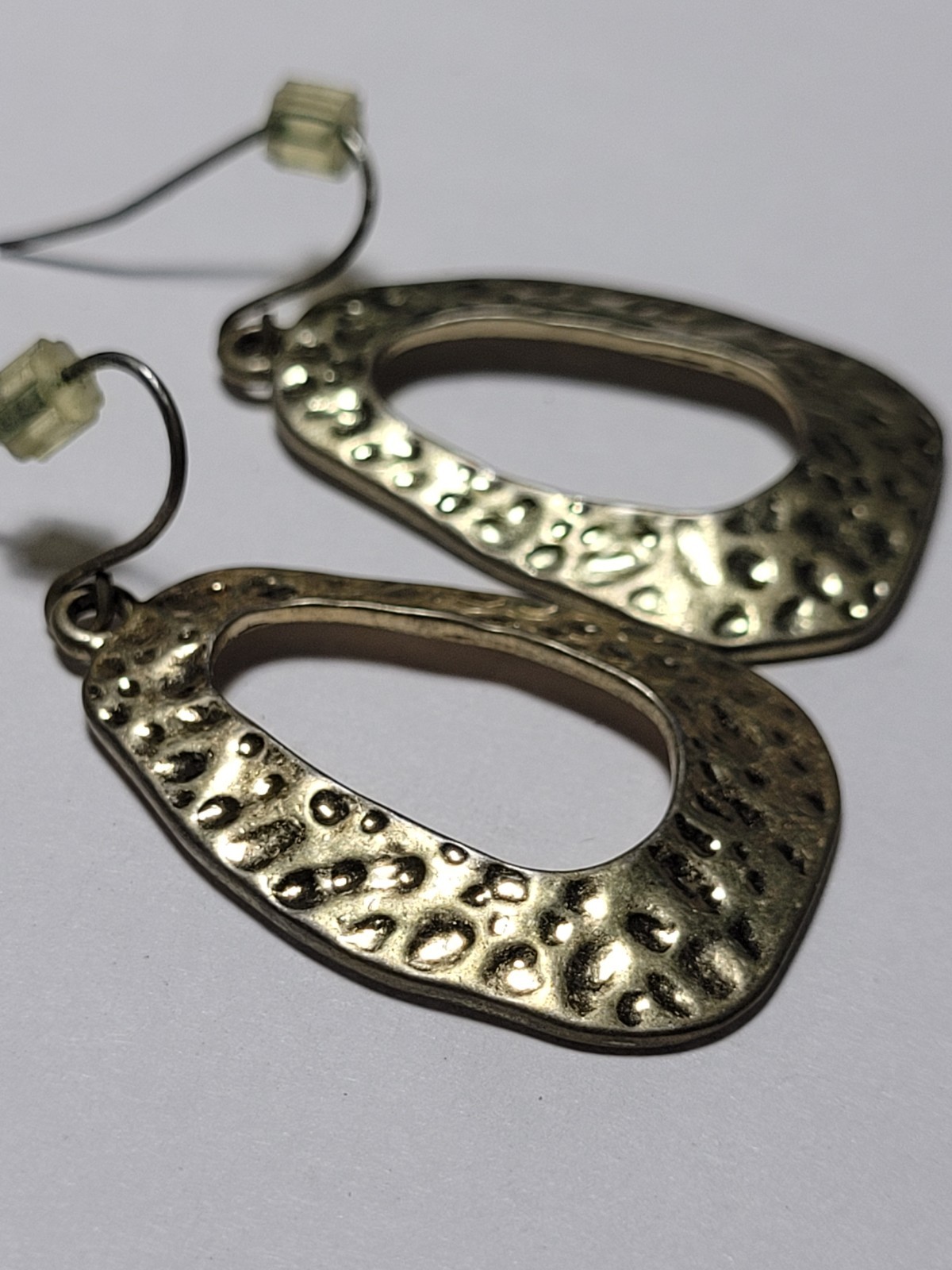 Bold Goldtone Hammered Texture Open Teardrop Hoop Earrings Hook Women’s Jewelry
