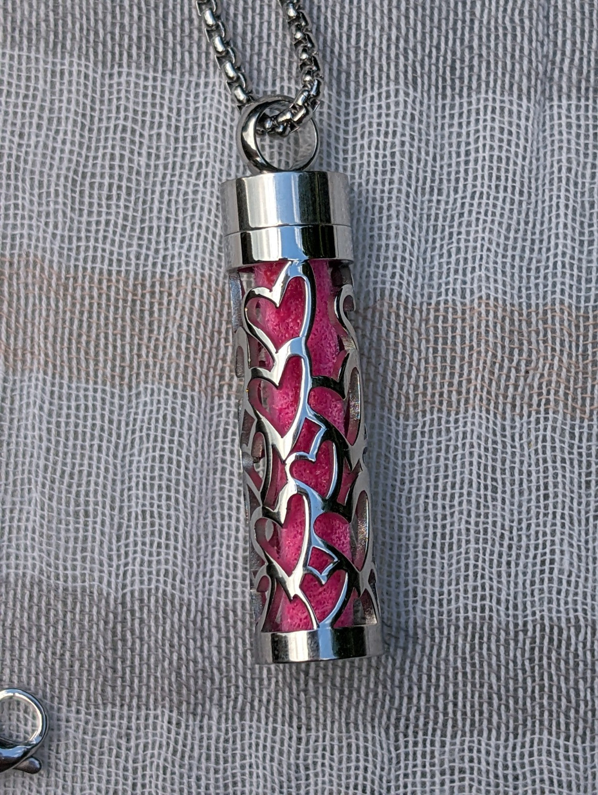 Heart Love Essential Oil Necklace Cylinder Filigree Pendant w/extra Felts S6