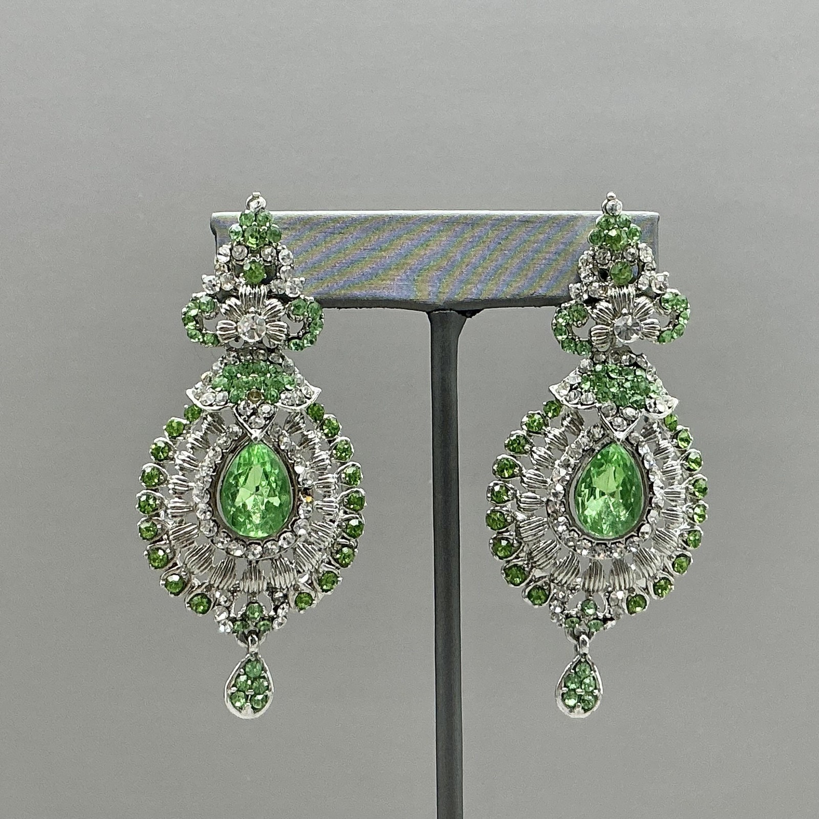 Earrings Silver Tone Green Rhinestone Chandelier Dangle Drop Womens Jewelry