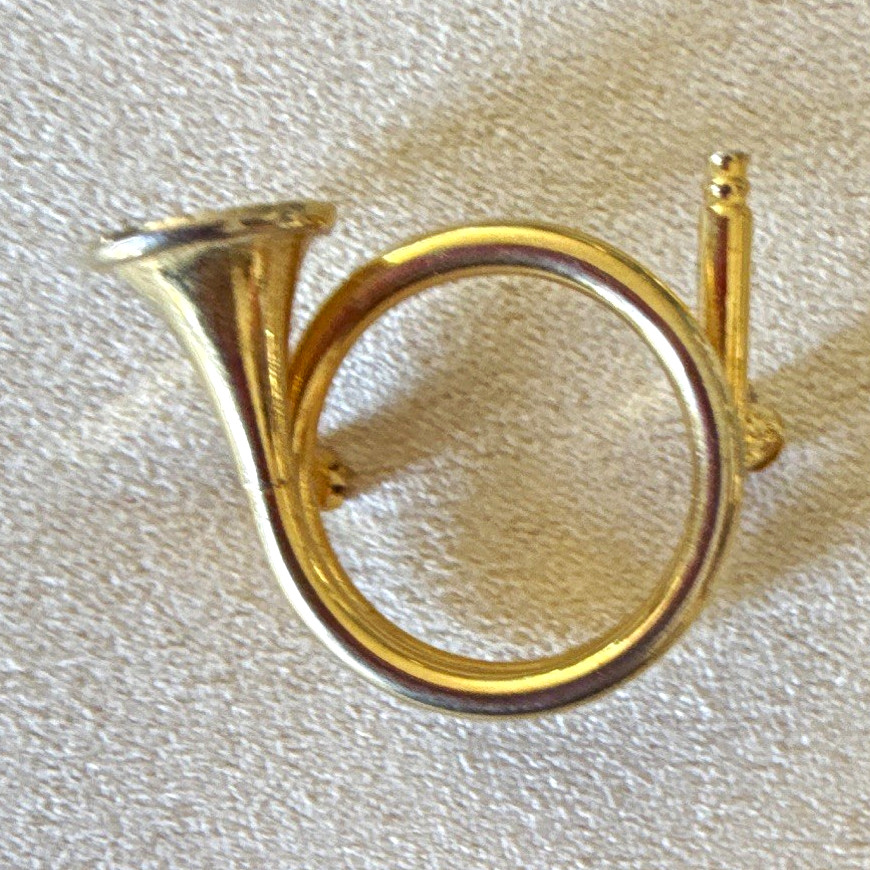 Gold Tone Horn Brooch Pin Metal Music & Dance Theme No Stone