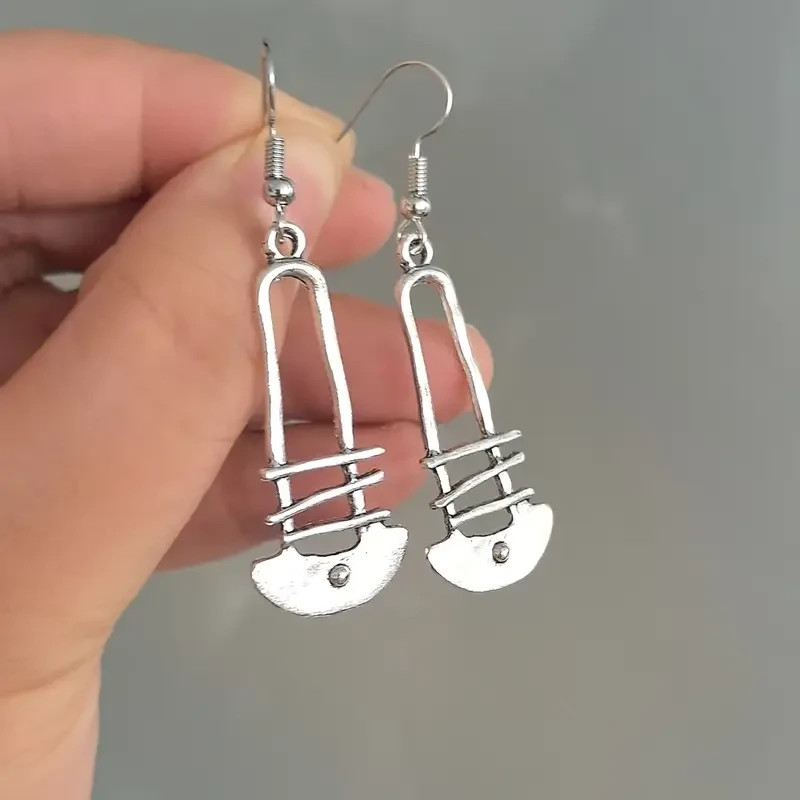 BOHO ANTIQUE SILVER GEOMETRIC / TRAPEZOID CUT DANGLE EARRINGS