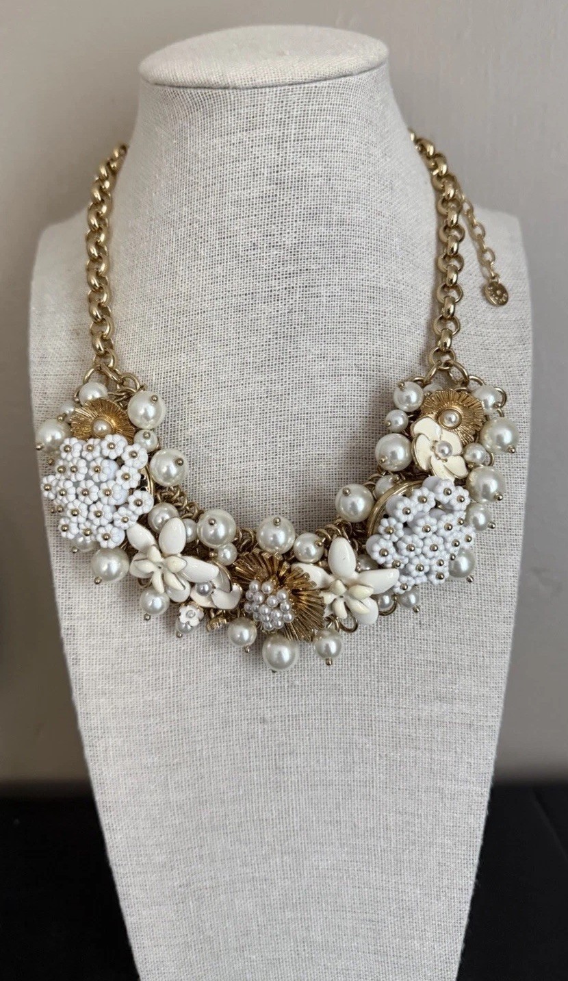 Talbots White Floral Chunky Statement Necklace~Signed