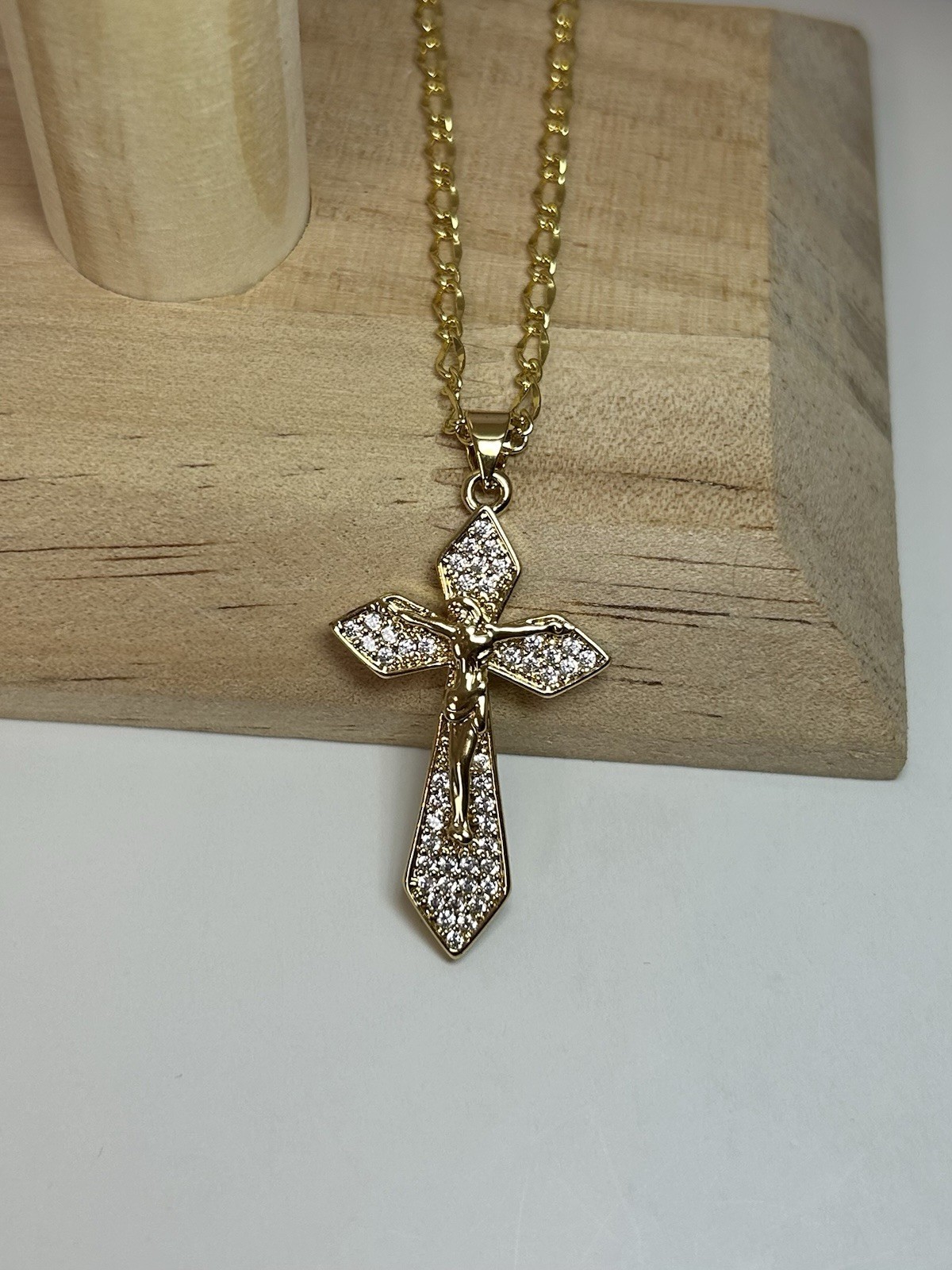 24K Gold Rolled Jesus Cross Necklace 45cm (17”) Fine Italian Figaro Chain 24ct