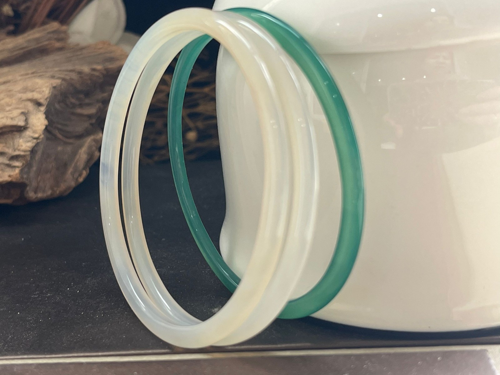 3pcs Green and white 56-58mm natural A chalcedony bracelet—