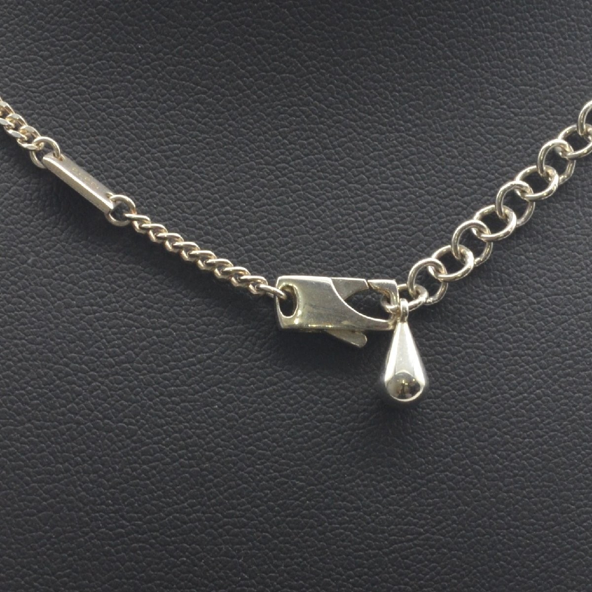 GUCCI Silver Interlocking G Necklace Pendant Adjustable 50-55cm Used
