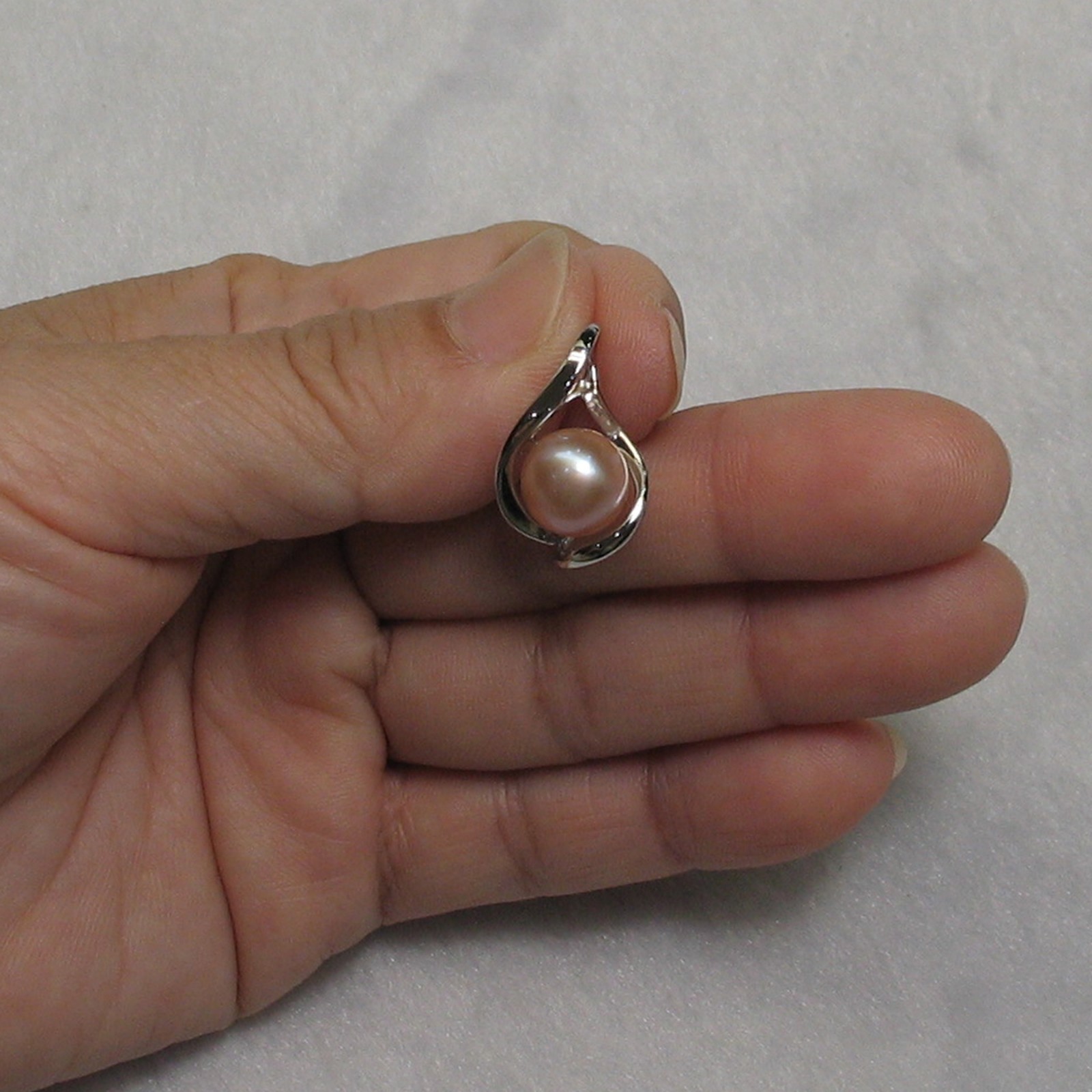 Sterling Silver 925 Pink Pearl Pendant