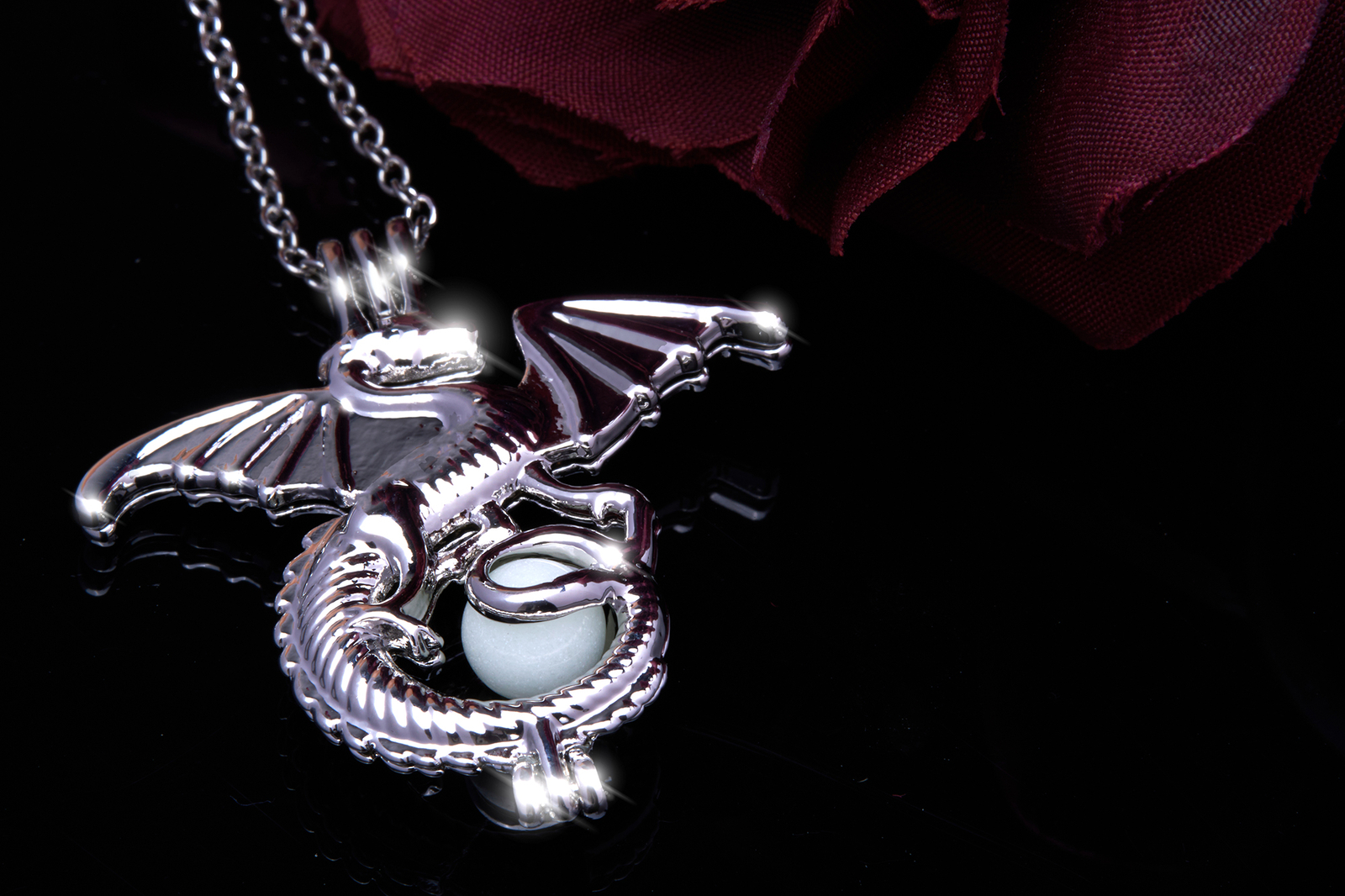 AlterImage Jewelry Majestic Medieval Dragon Glow In The Dark Necklaces Set of 3