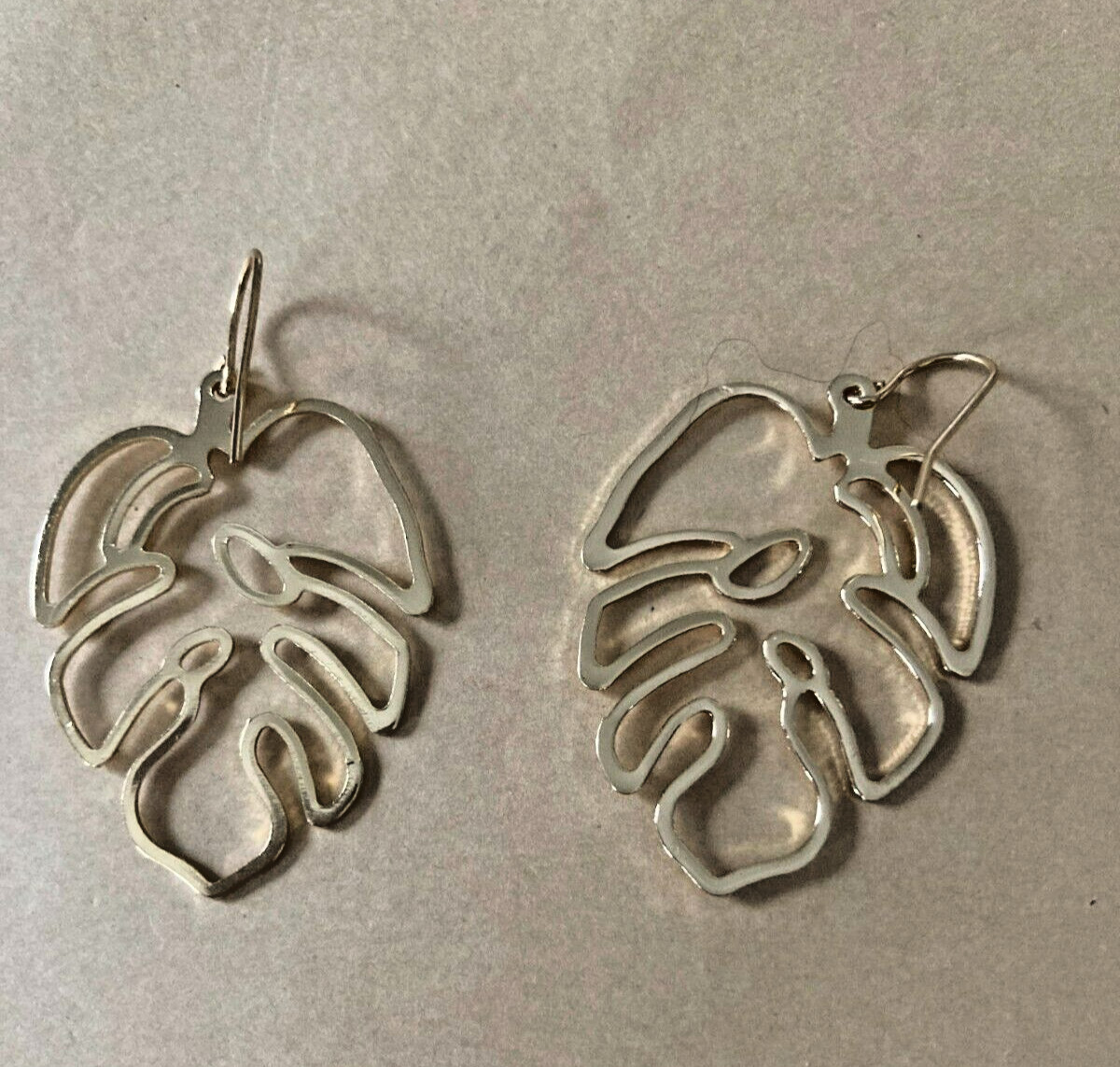 Earrings Gold Tone Monstera Leaves Dangle off Hooks 1.75 inch