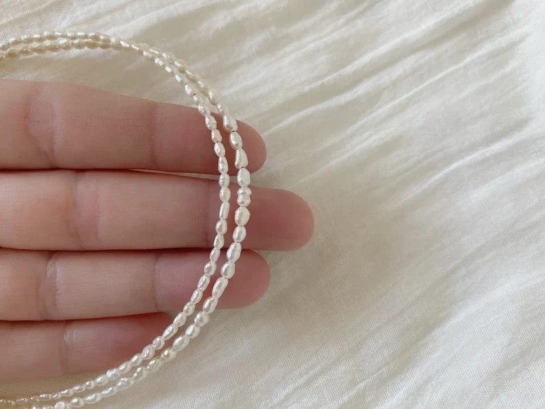 2-Piece Natural Freshwater Pearl Dainty Rice Bead Choker Necklace Set