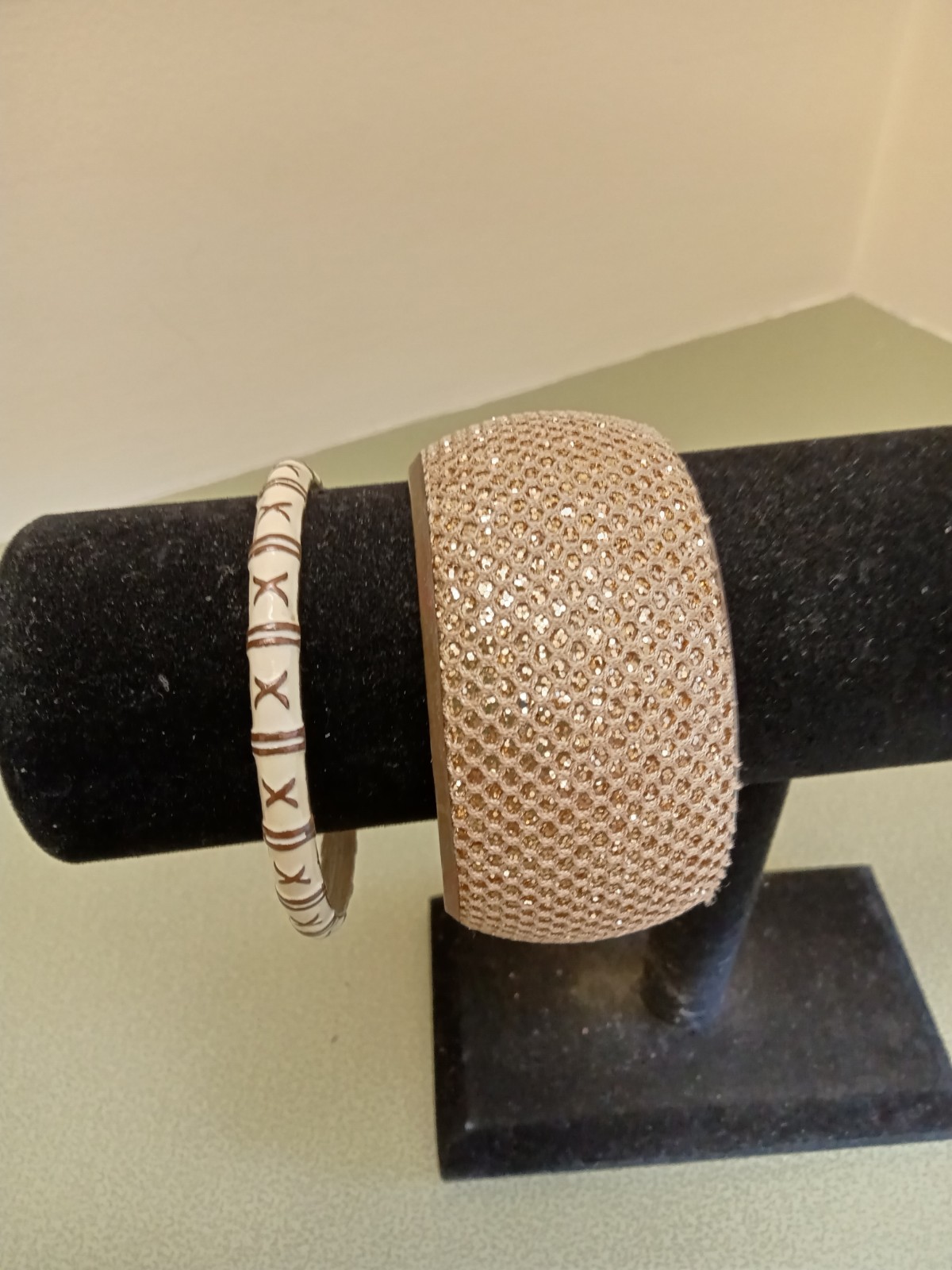 Two bangles For The Price Of One