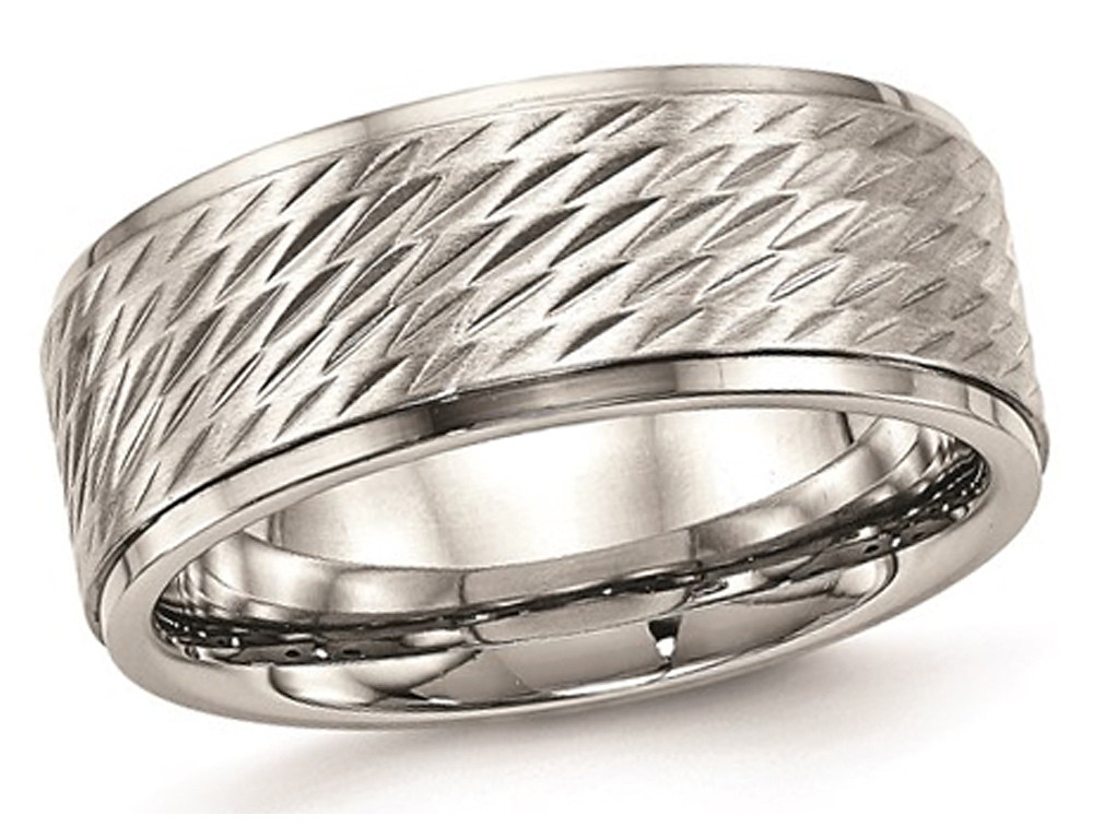 Mens Stainless Steel 9mm Brushed Center Ridged Edge Diamond Cut R