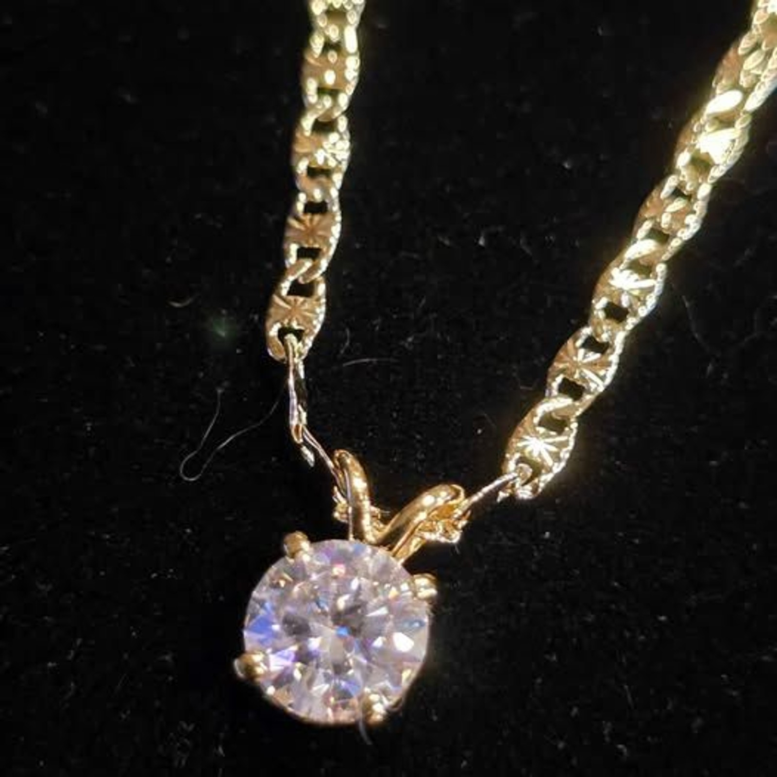 1CTW Moissanite Solitaire on 20″ gold over necklace