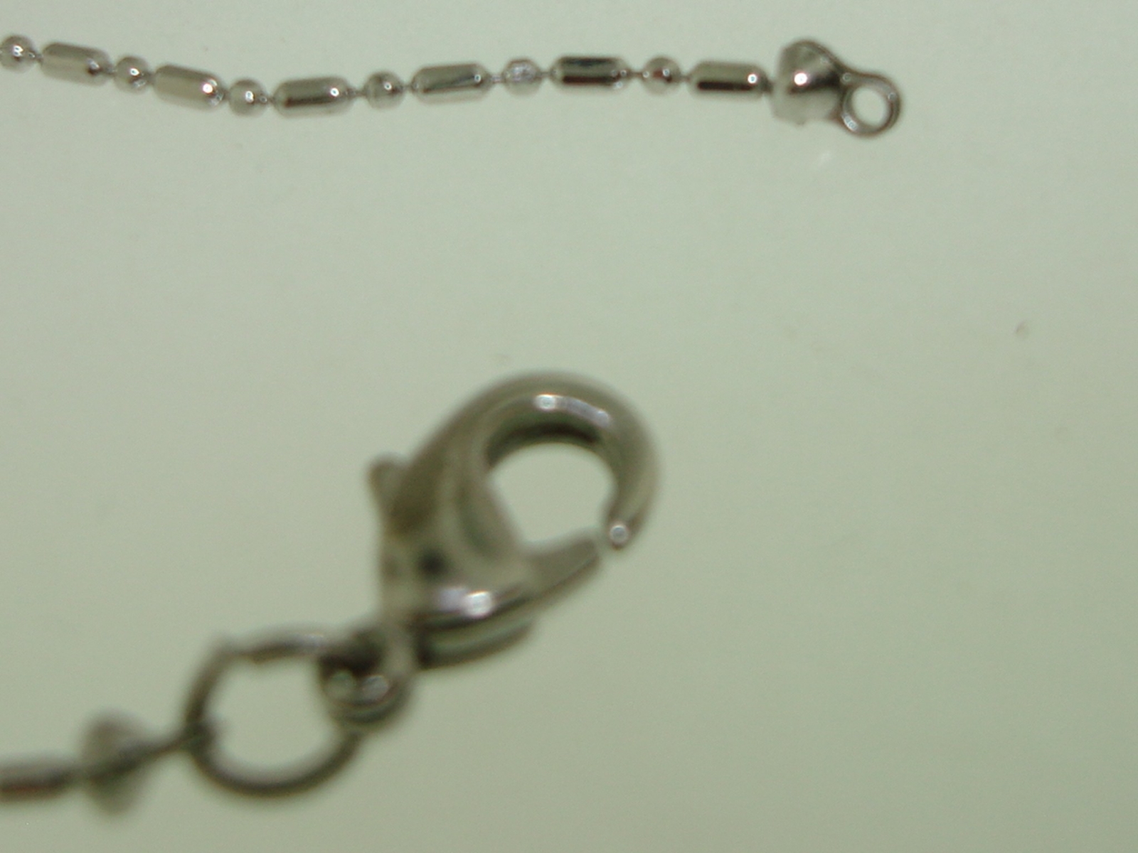 BEAUTIFUL SILVER APPROX. 1+ CTW SPARKLING DQ CZ PENDANT NECKLACE!