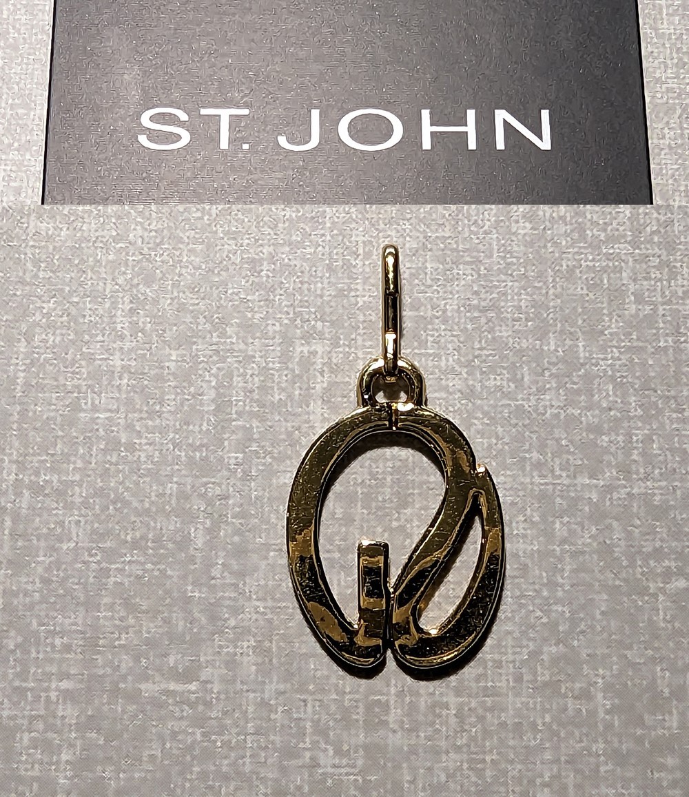 St John Knits 0.8 x 1.0 Inch Gold Tone Logo Zipper/Slider Pull
