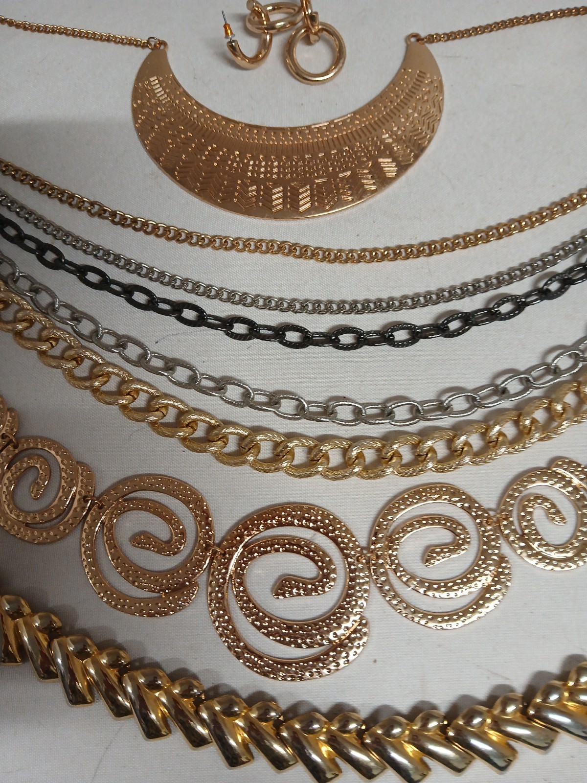 Mixed Jewelry Lot – Necklaces, Bracelets and Earrings (#1261)