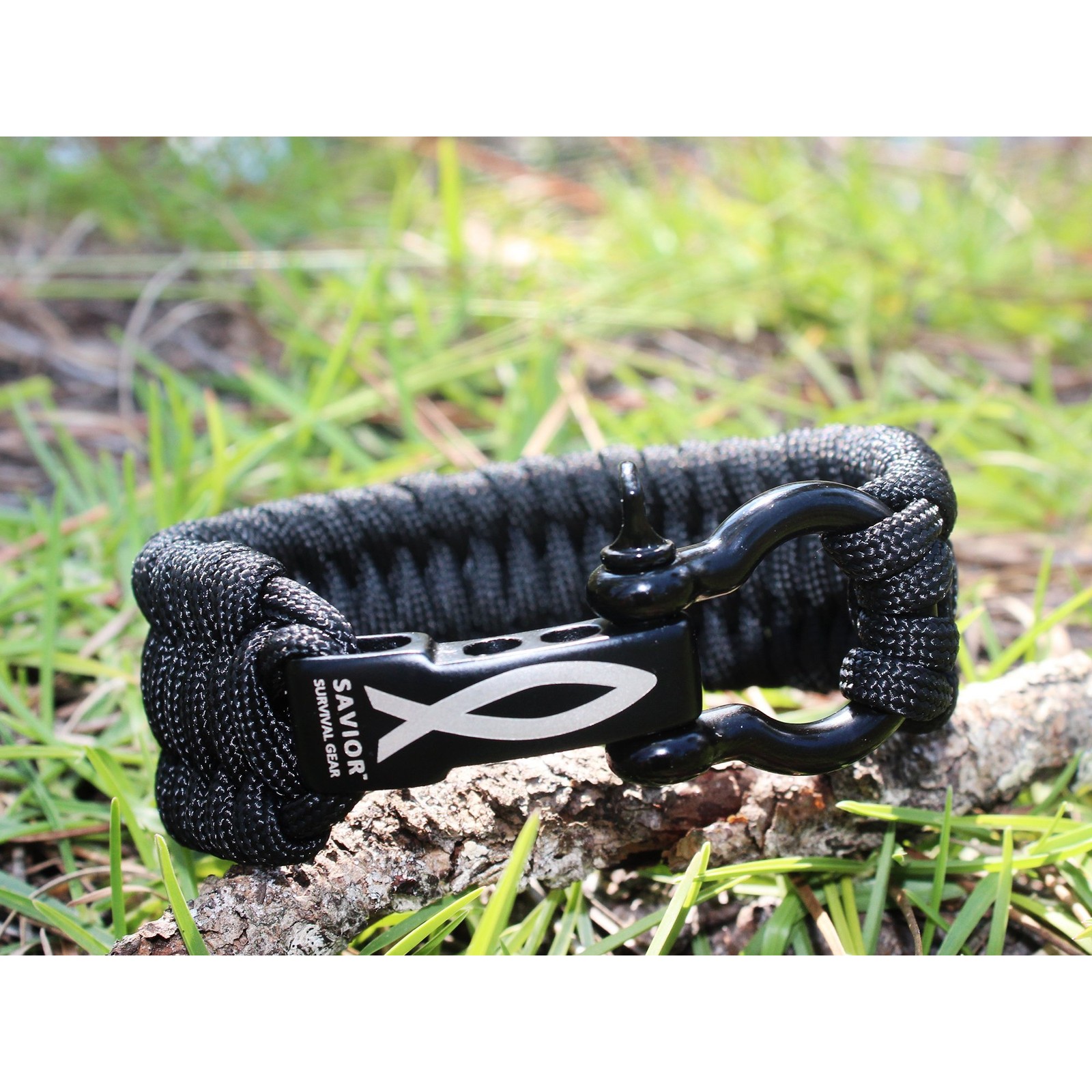 Paracord Bracelet with Stainless Steel Adjustable Shackle