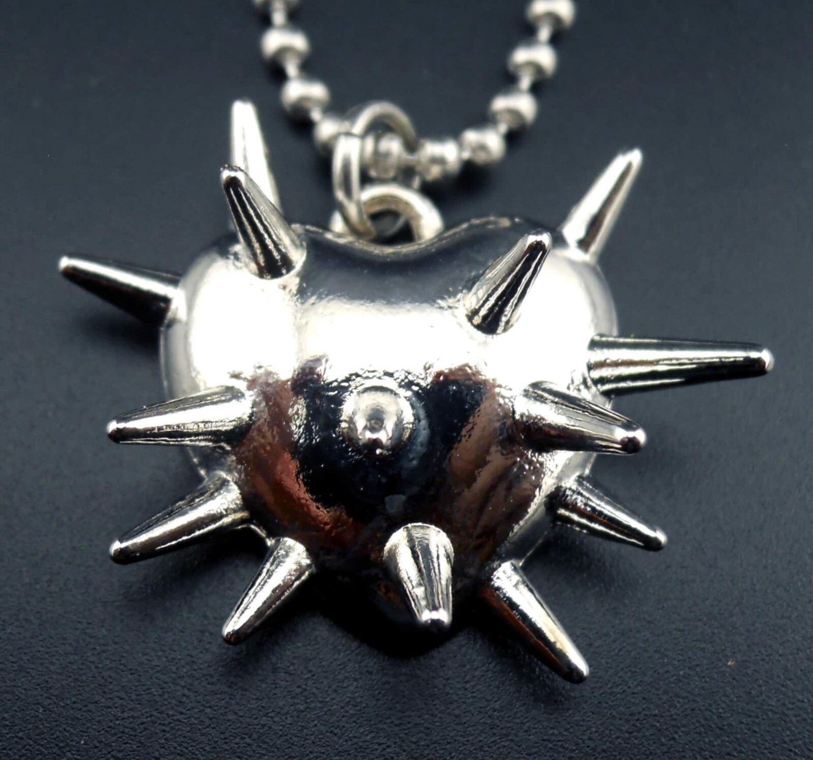 Spiked Heart Necklace Stainless Chain New Pendant Gothic Thorns Jewelry Spikes