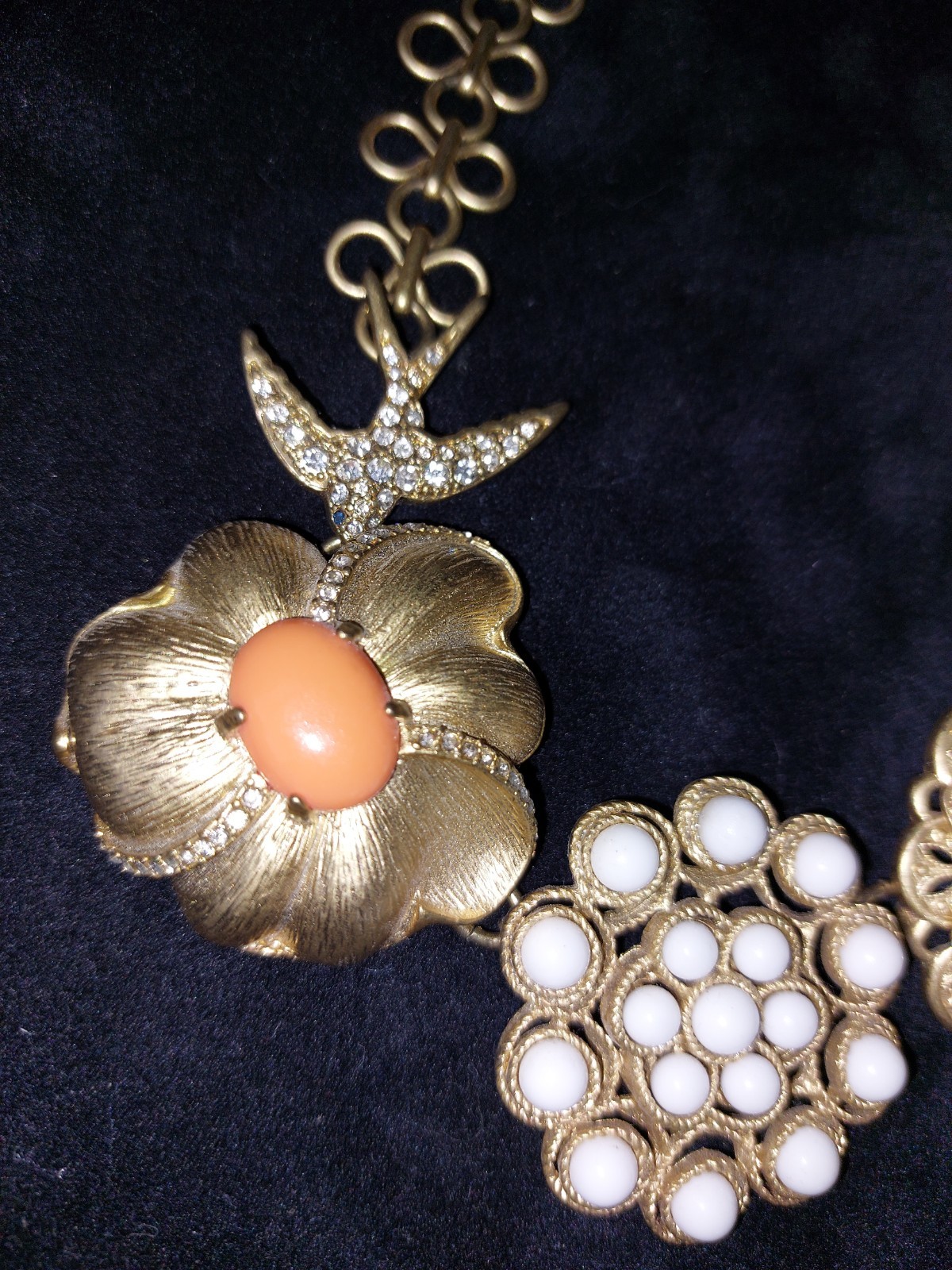 Stella and Dot Retired Bird of Paradise statement necklace Beautiful See Picture