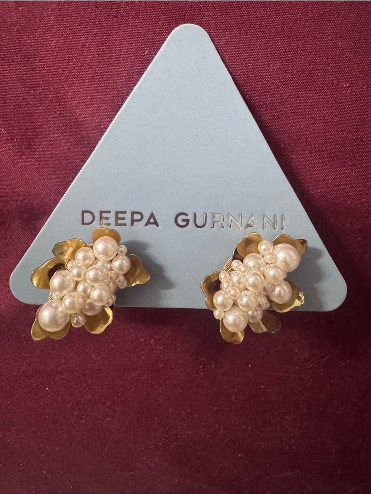 NEW Deepa Gurnani Gold Pearl Cluster Flower Stud Earrings – Women Jewelry