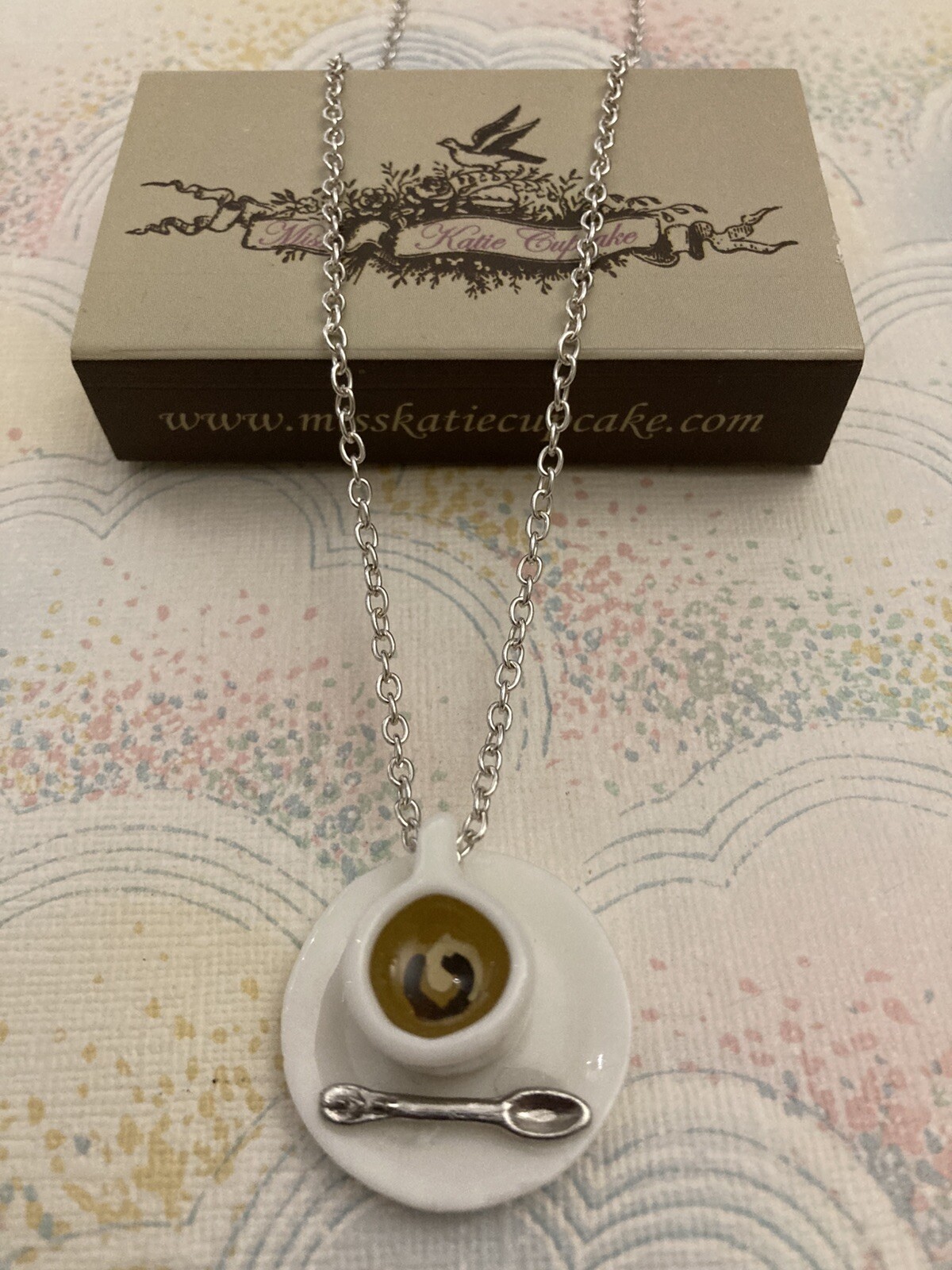 Miss Katie Cupcake Necklace 2cm Coffee Cup Pendant On 38cm Silver Tone Chain New