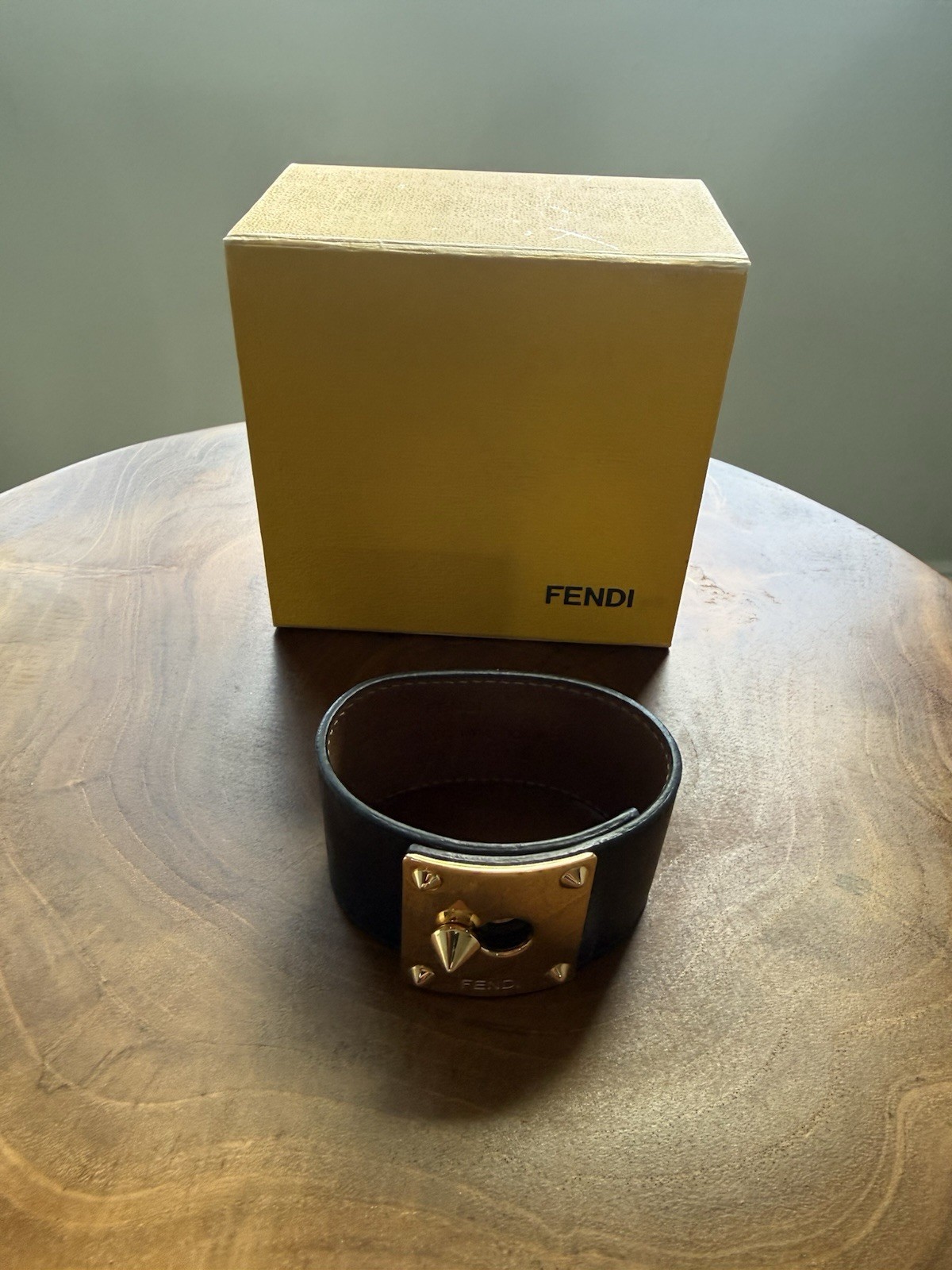 BOLD FENDI LEATHER BRACELET…