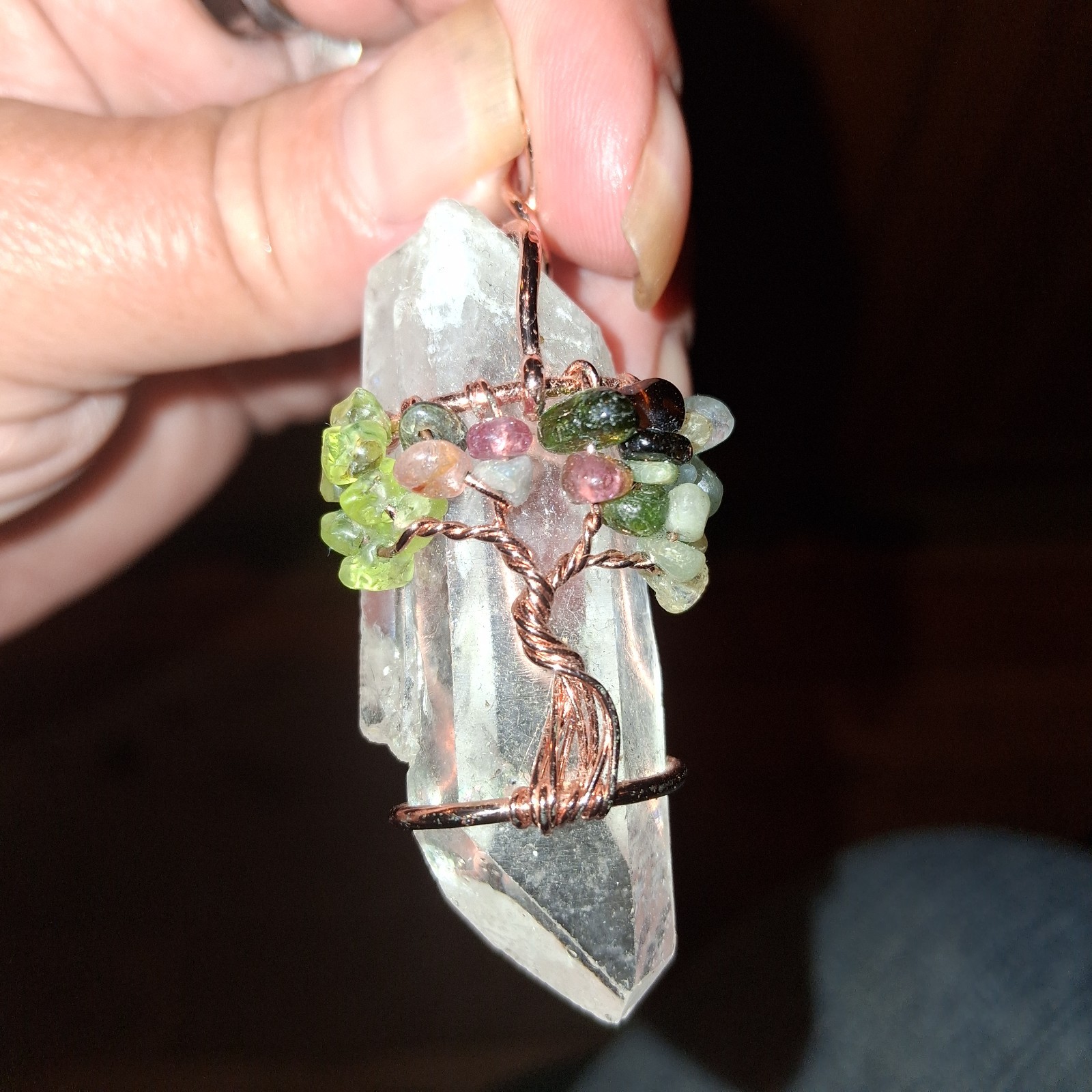 COPPER WRAPPED CRYSTAL PENDANT TREE OF LIFE W/COLORED STONES 2 1/4″ CHAKRAS