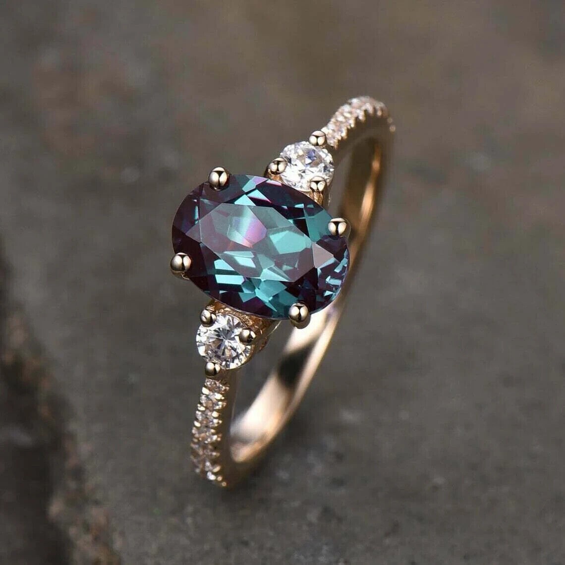3.25 ct Lab-Created Alexandrite Ring HANDMADE GEMSTONE CHRYSOBERYL RING
