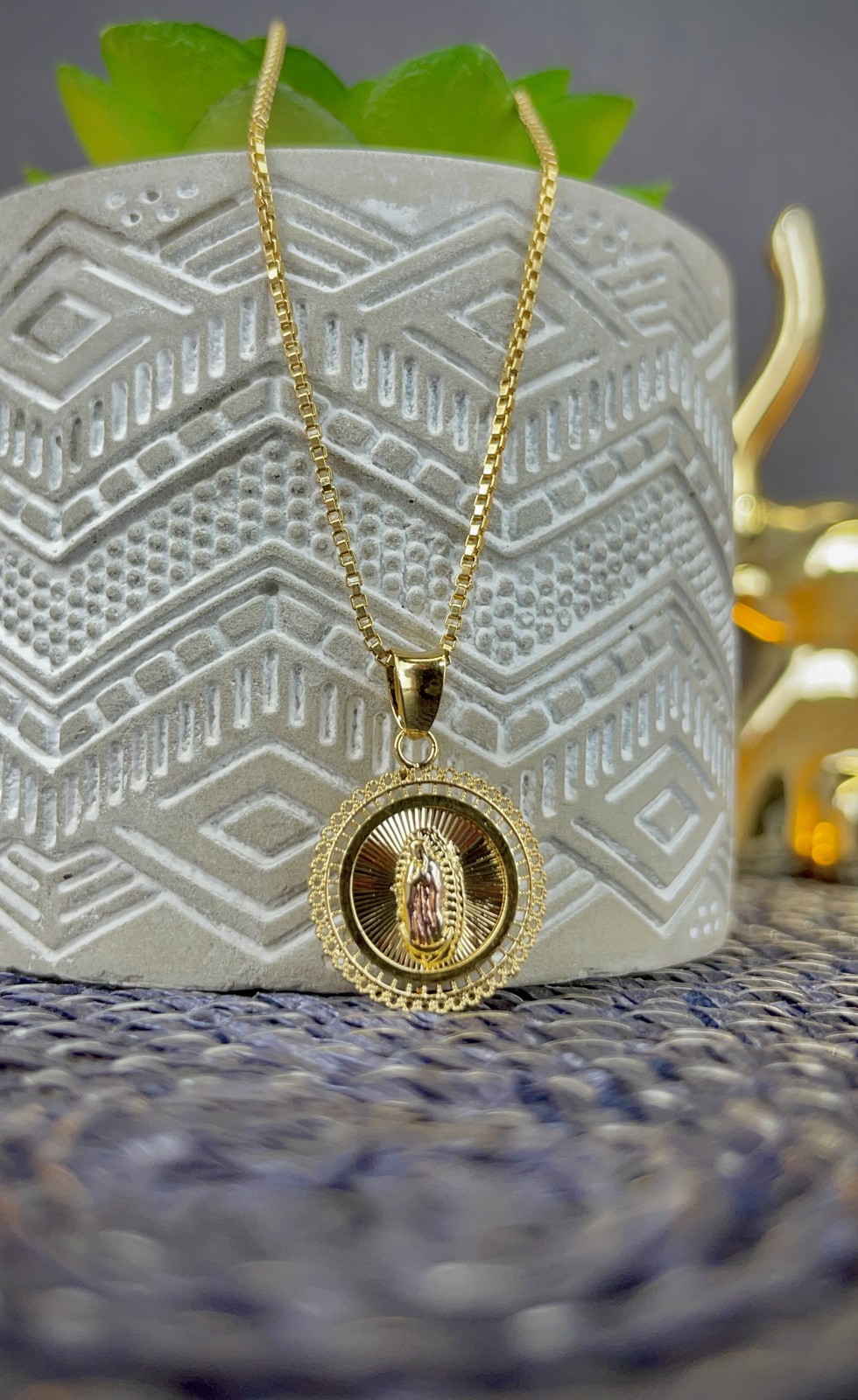 Box Link Chain 17″ With Virgen de Guadalupe Pendant Necklace 17x15mm for Womens