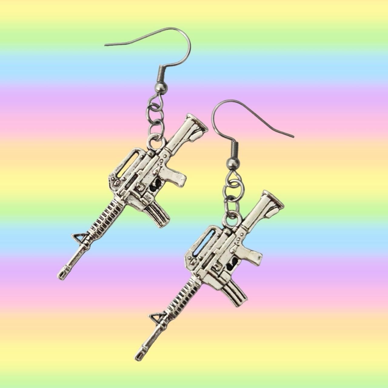 NEW Handmade Assault Rifle Gun Stainless Steel Earrings Unique Style 1 Pair AU