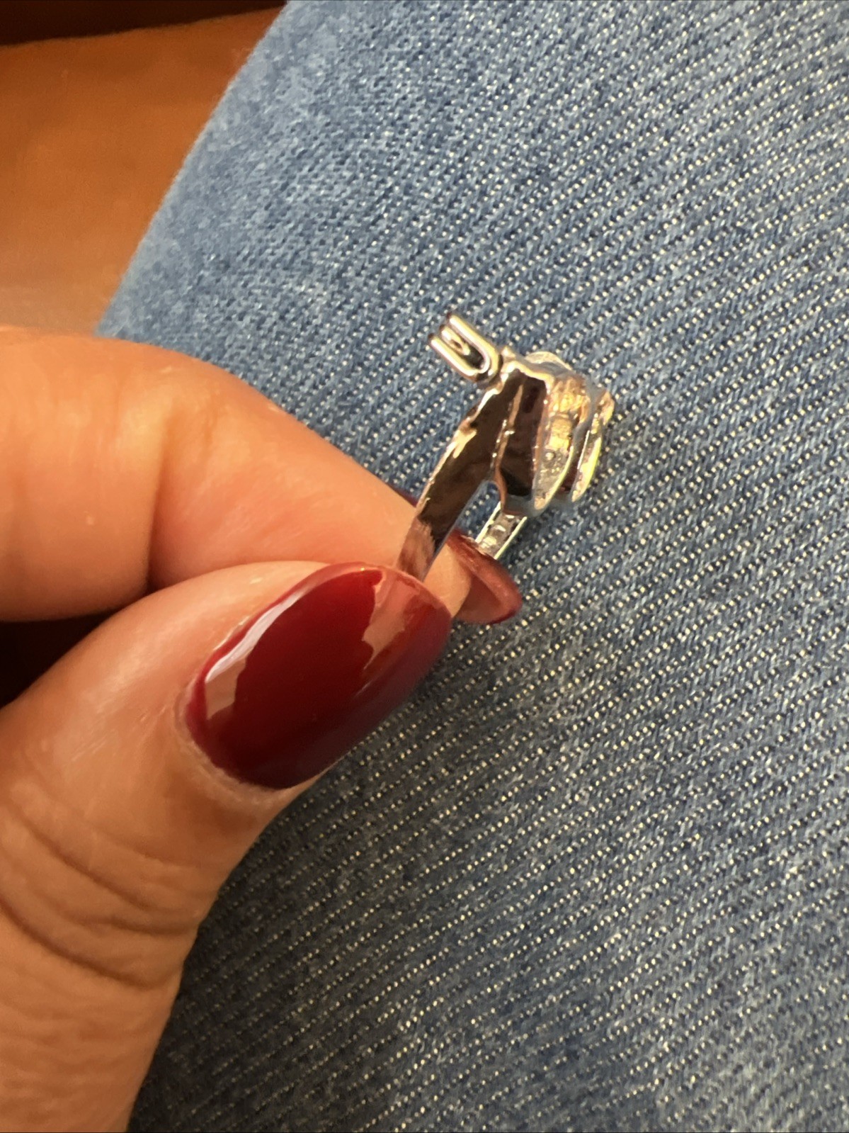 Fashion Eyeglasses Pin