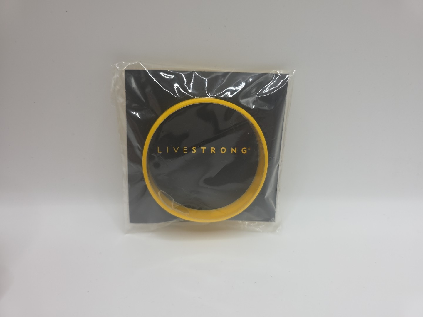 Nike LiveSTRONG Authentic Wristband Bracelet NEW Size L-XL 8″/202mm Collectible