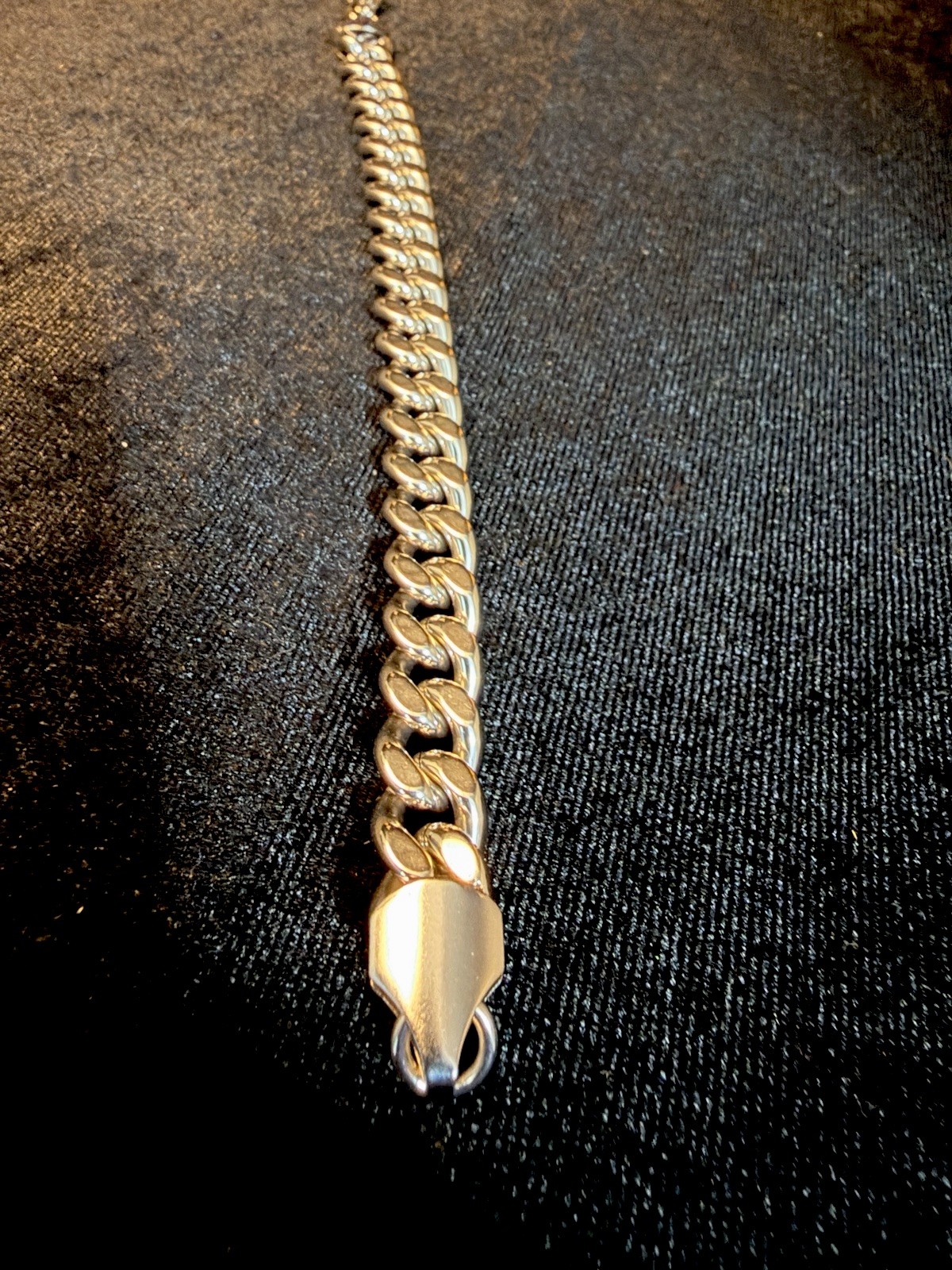 White Gold Plated Stainless Steel Curb Link Cuban Bracelet 7.5in 9MM Brand new