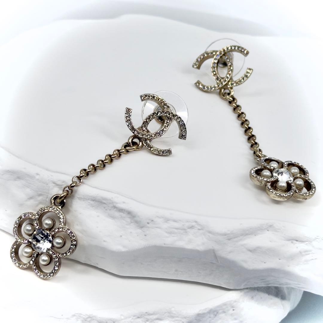 CHANEL Coco Mark Earrings Icon Pearl Flower Rhinestone Women’s Jewelry