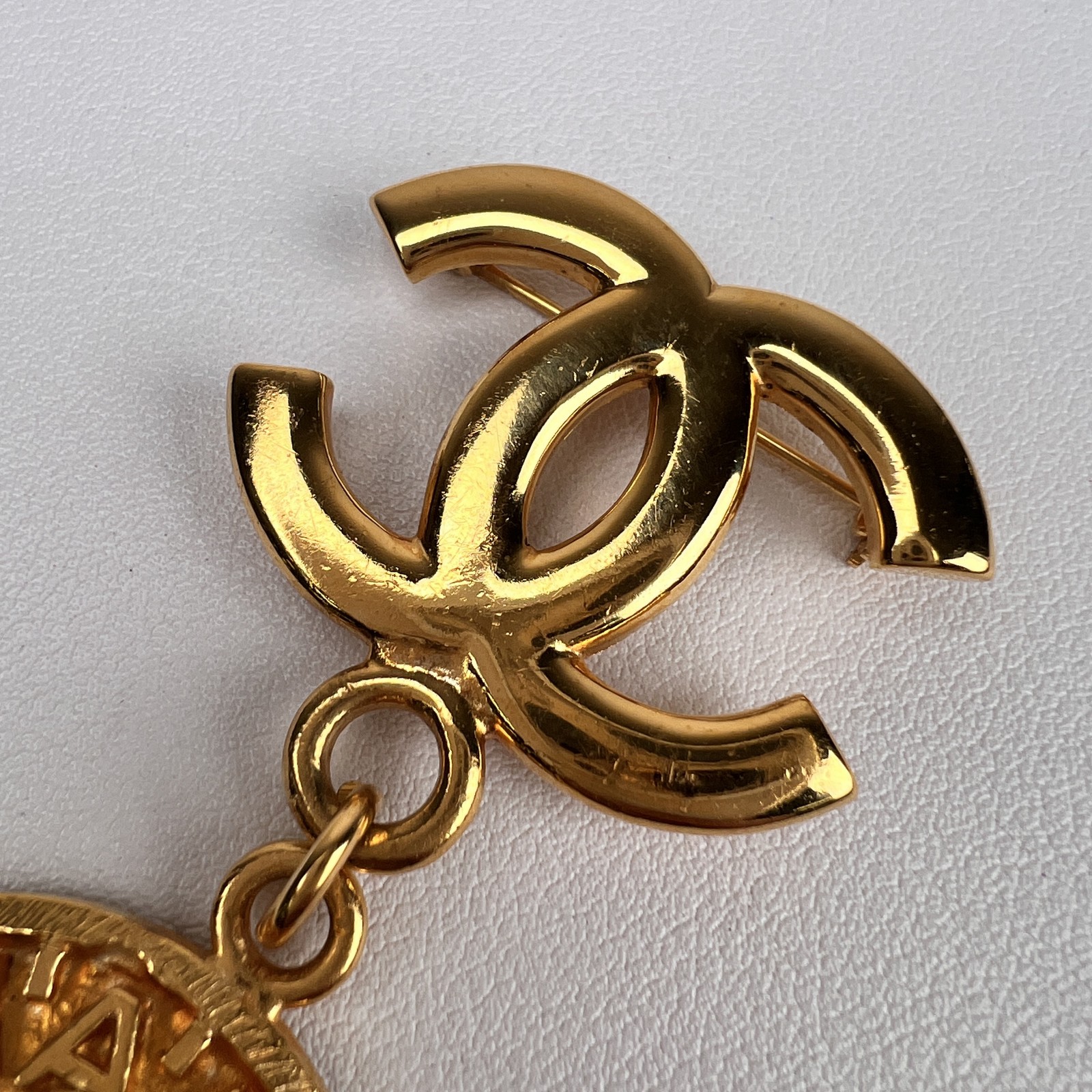 CHANEL Coco Mark Brooch Gold A-14701
