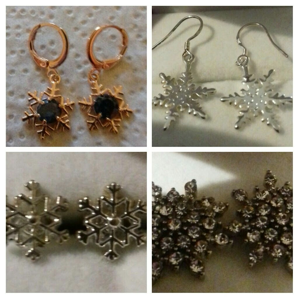 💖 Christmas Snowflake Earrings x 4 pairs Brand New Excellent condition 💖