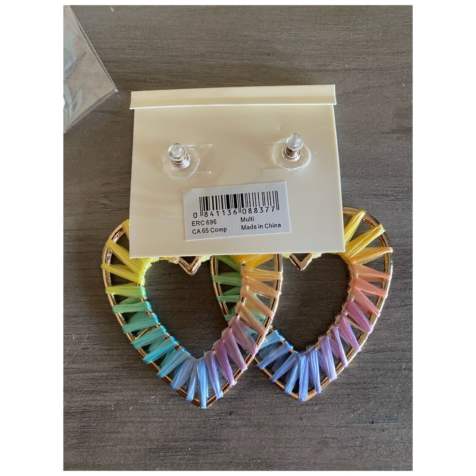 NEW AMRITA SINGH Heart Drop BOHO Raffia Earring Rainbow Color Romantic One Size
