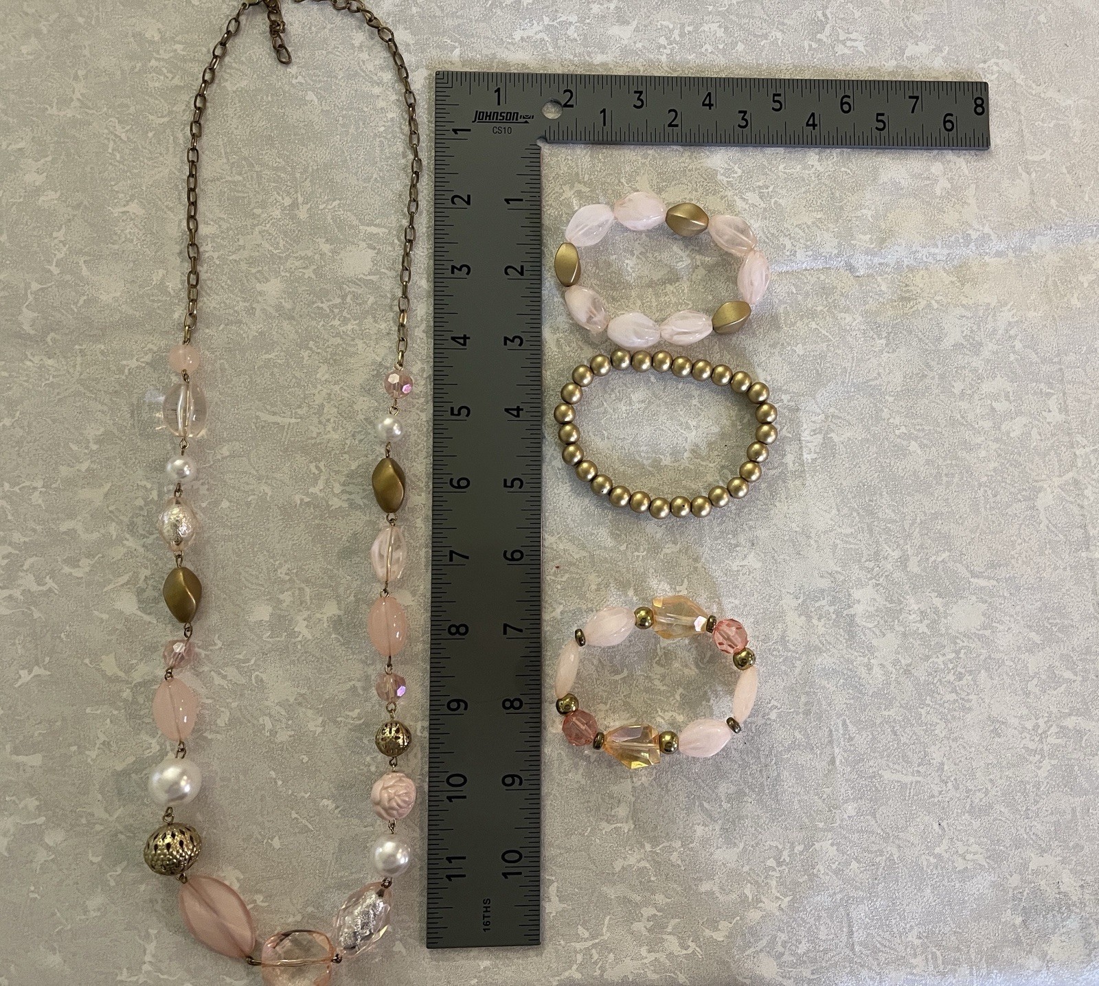 Pink And Gold Necklace And Bracelet Set Great Used Condition